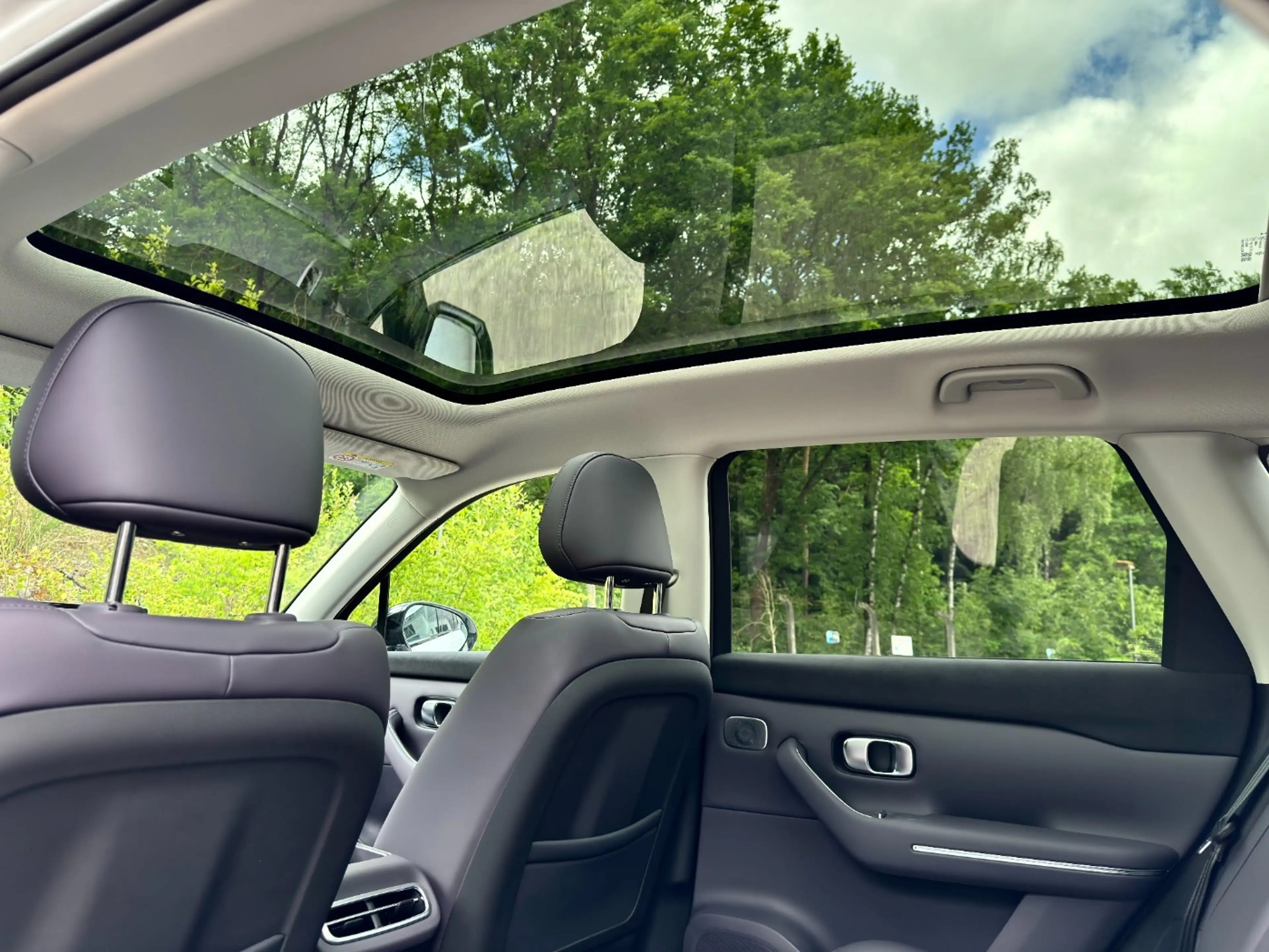 Leapmotor C10 REEV DESIGN PANO 360°VIEW — photo 11