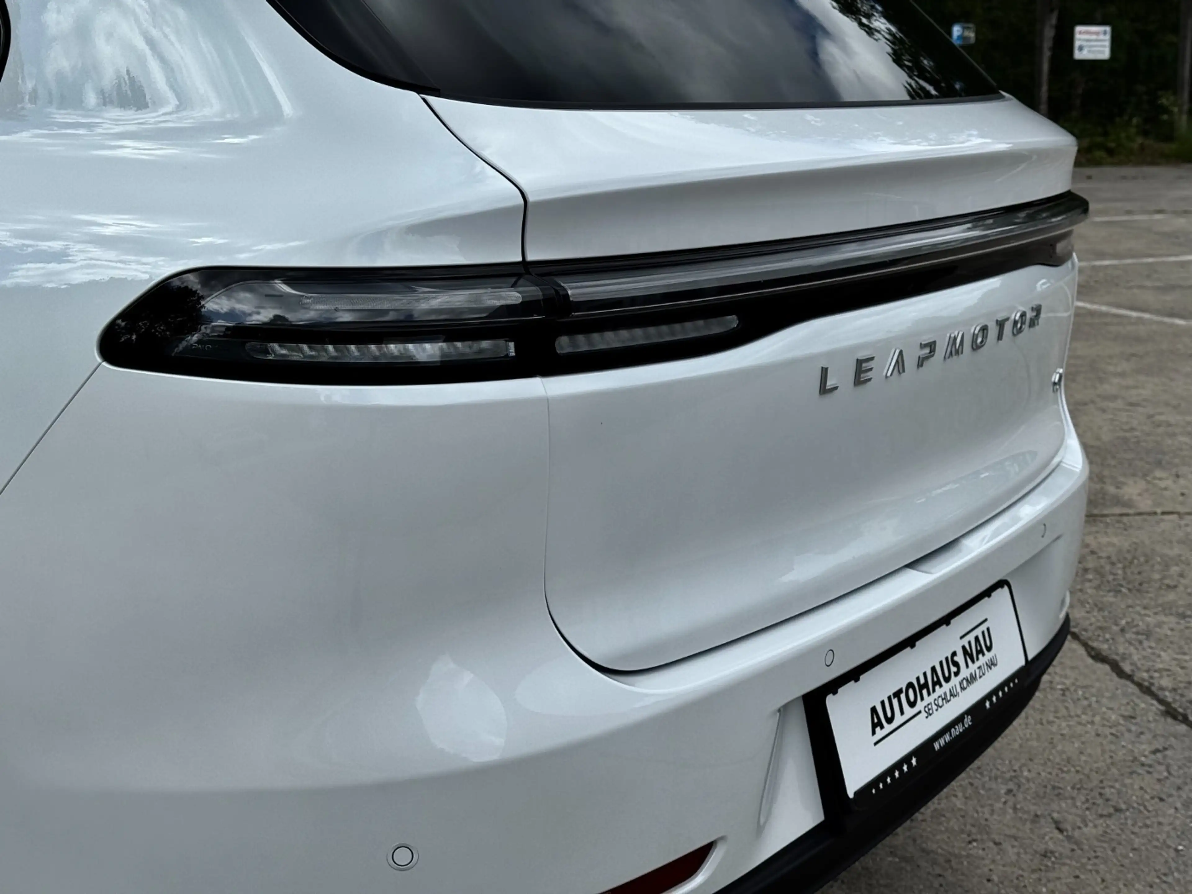 Leapmotor C10 REEV DESIGN PANO 360°VIEW — photo 6
