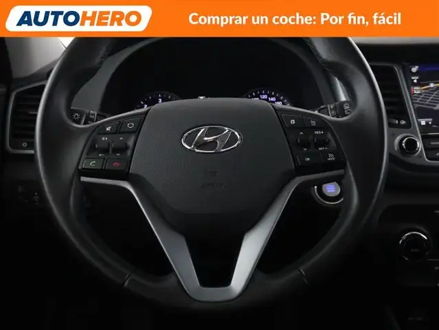 Hyundai Tucson view 28