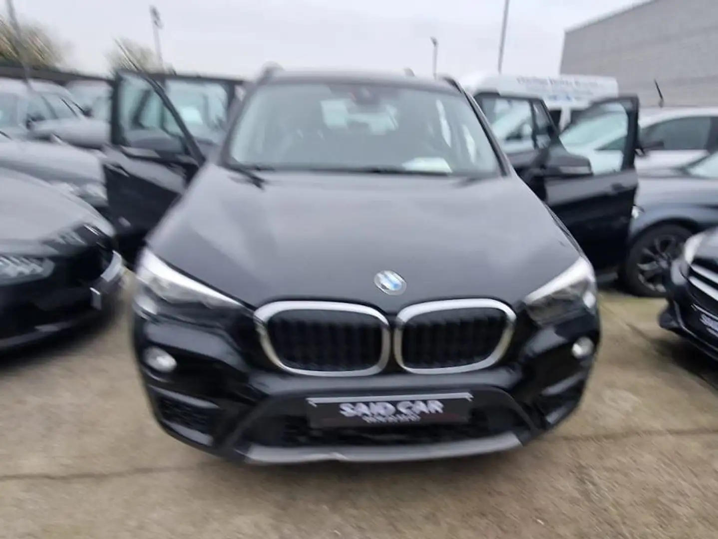 BMW X1 1.5 d sDrive16♻️12M  garantie ♻️ Schwarz - 1