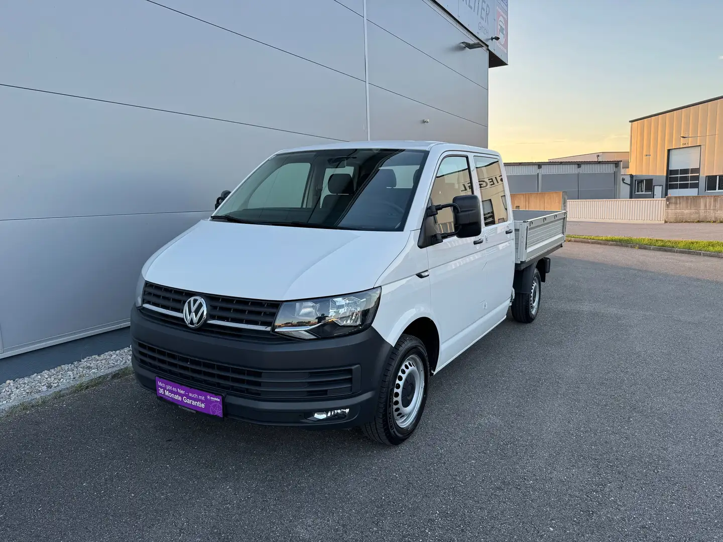 Volkswagen T6 Transporter Doka-Pritsche LR 2,0 Entry TDI BMT **GARANTIE** Weiß - 1