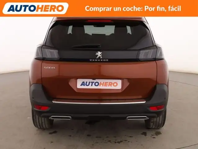 Peugeot 5008 view 5