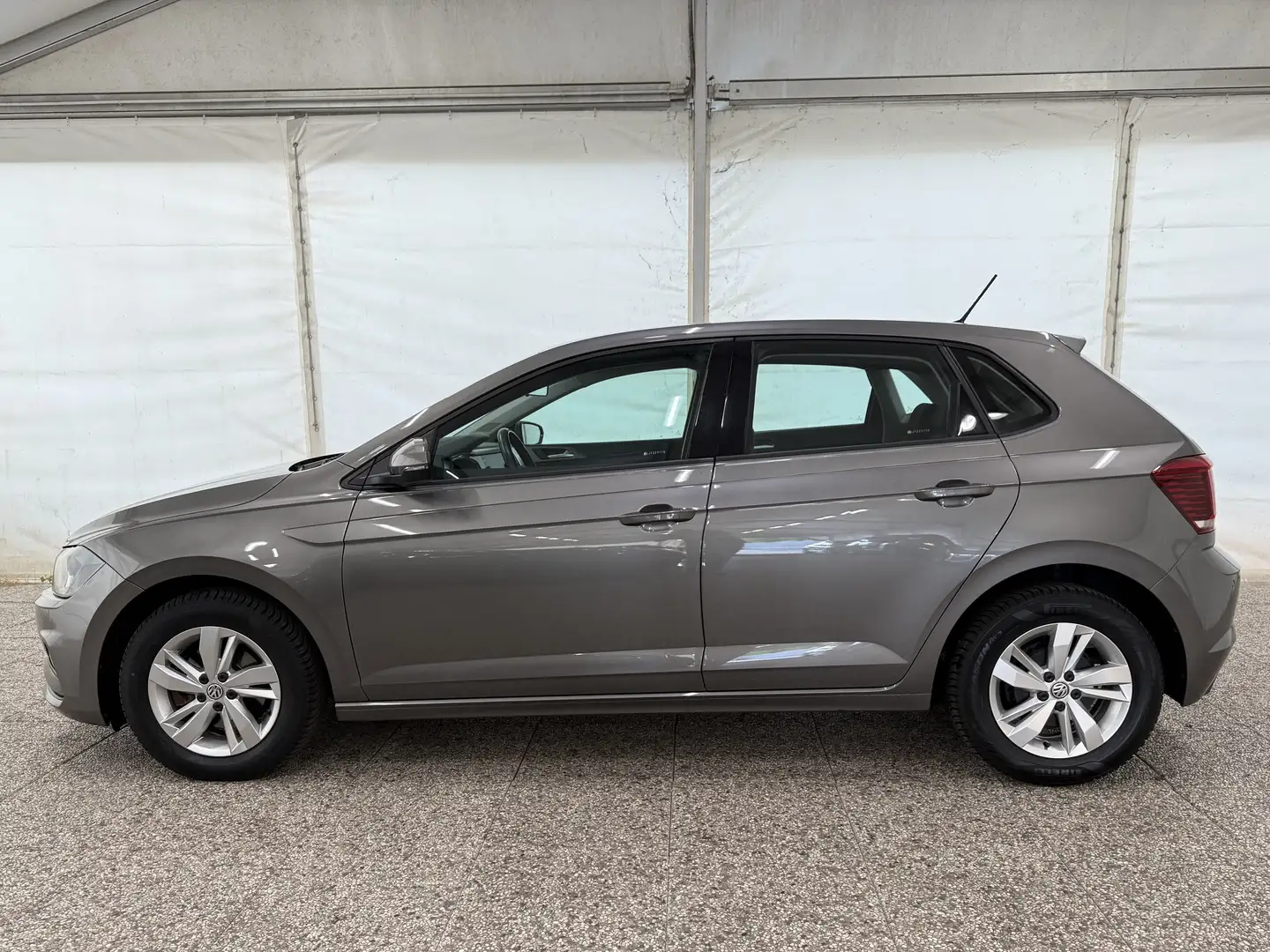 Volkswagen Polo Polo 5p 1.6 tdi Comfortline 95cv Grigio - 2