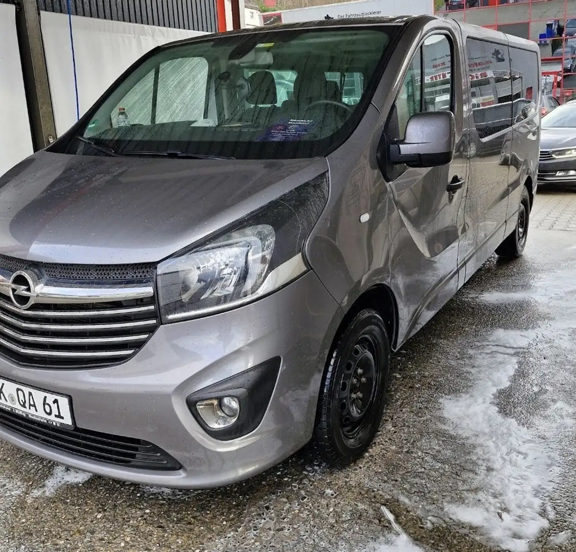Opel Vivaro 2.5 CDTI L1H1 Life - 2
