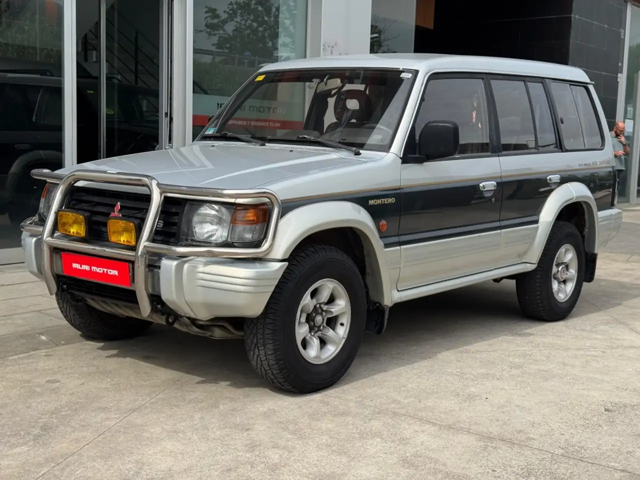 Mitsubishi Montero Largo 3.0 V6 GLS Lujo, foto 2