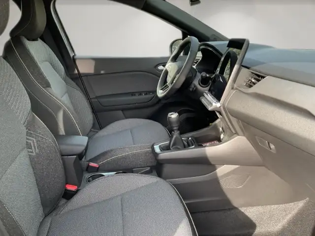 Renault Captur view 13