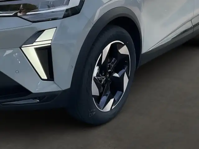 Renault Captur view 6