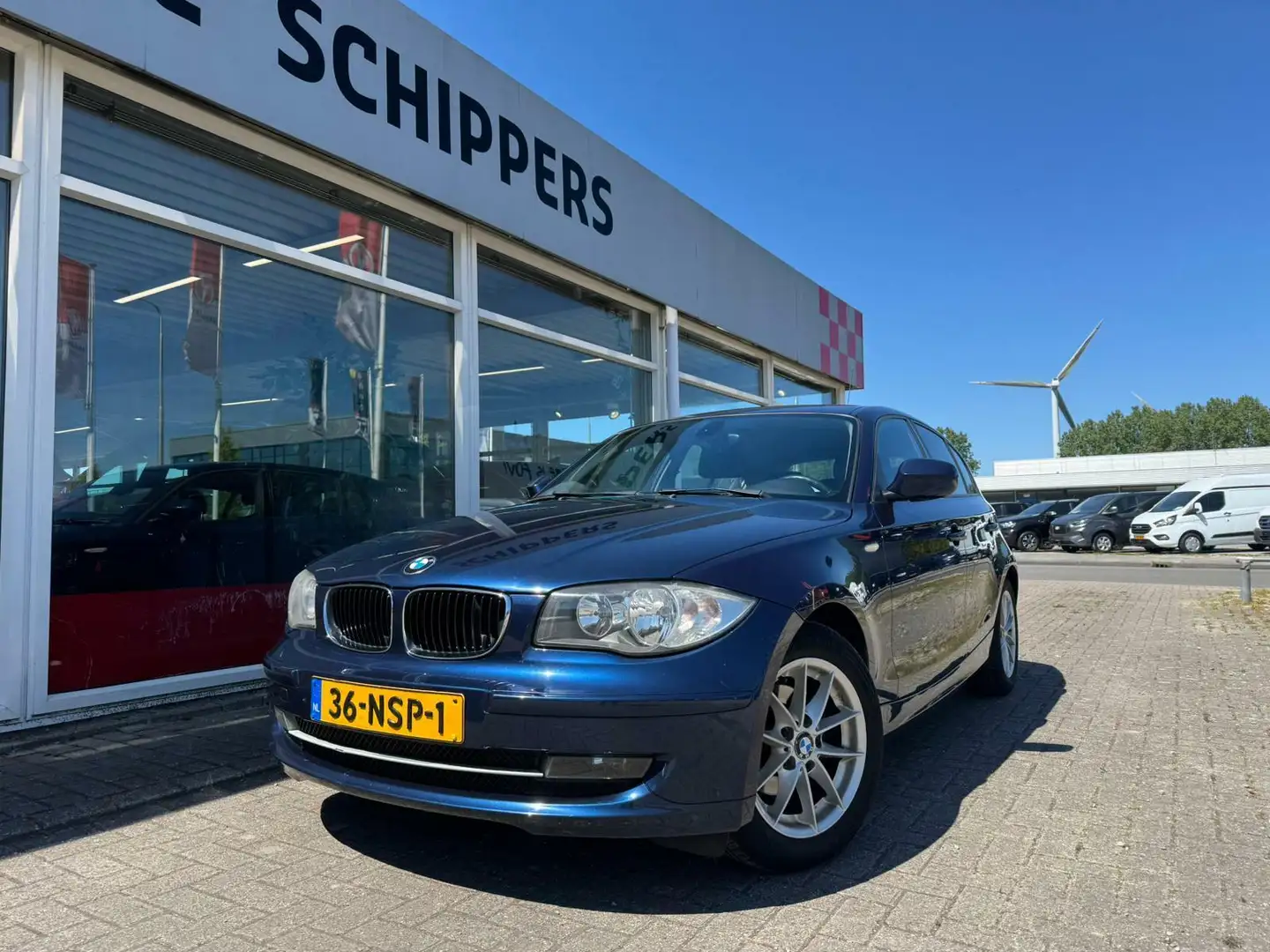 BMW 116 1-serie 116i EffDyn. Ed. Business Line Blauw - 1