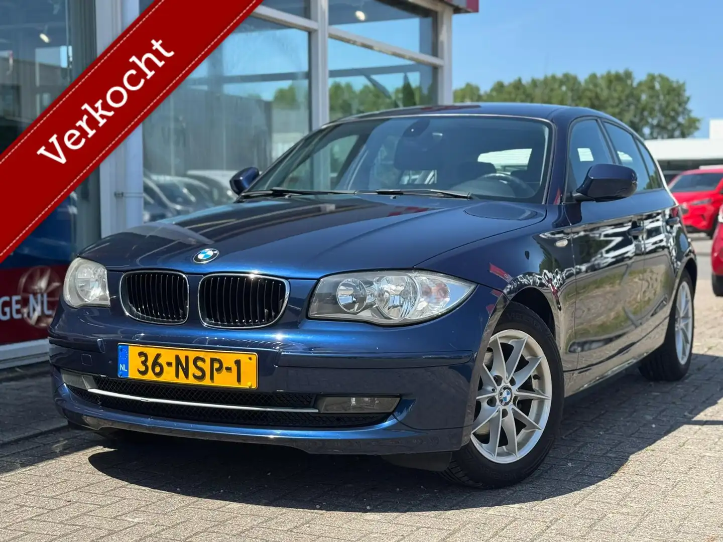 BMW 116 1-serie 116i EffDyn. Ed. Business Line Blauw - 1