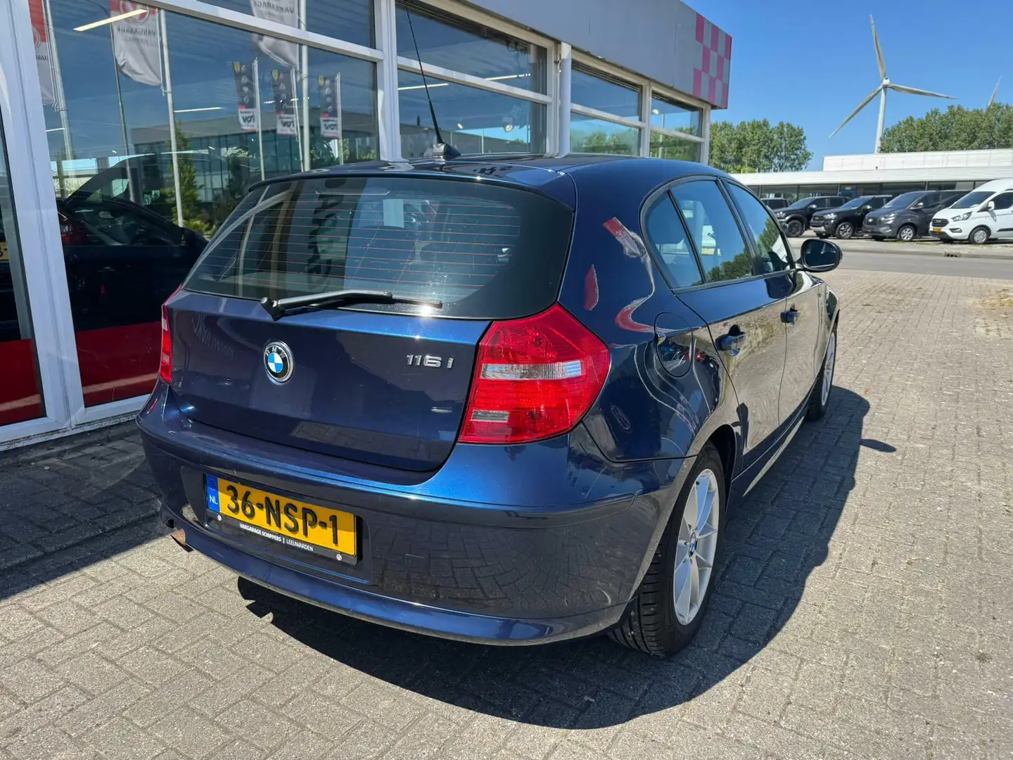 BMW 116 1-serie 116i EffDyn. Ed. Business Line Blauw - 2