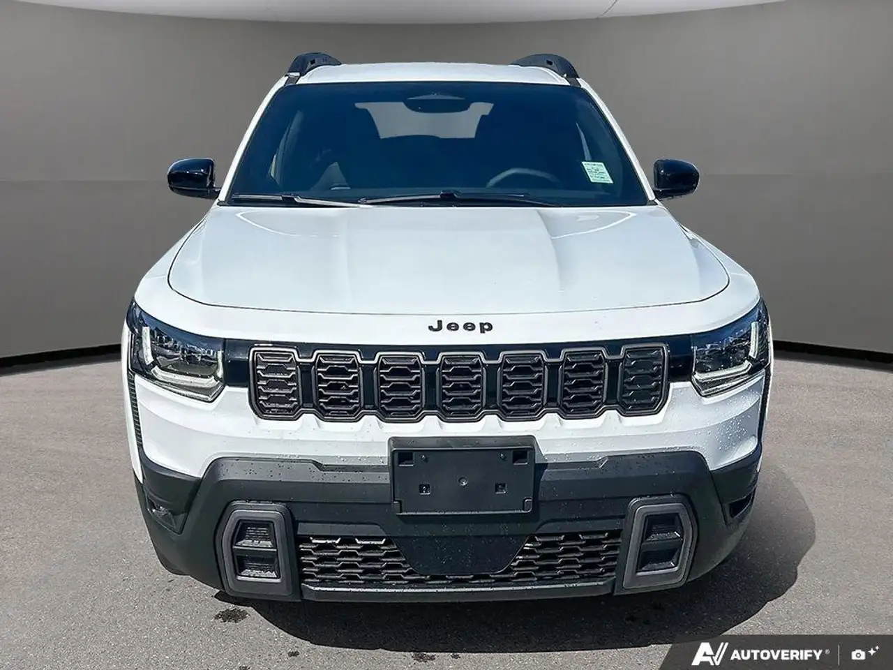 Jeep Cherokee снимка Jeep Cherokee
