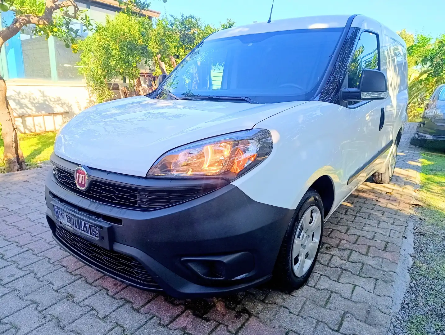 Fiat Doblò CH1 1.6 MJET 105cv 3Posti Bianco - 1