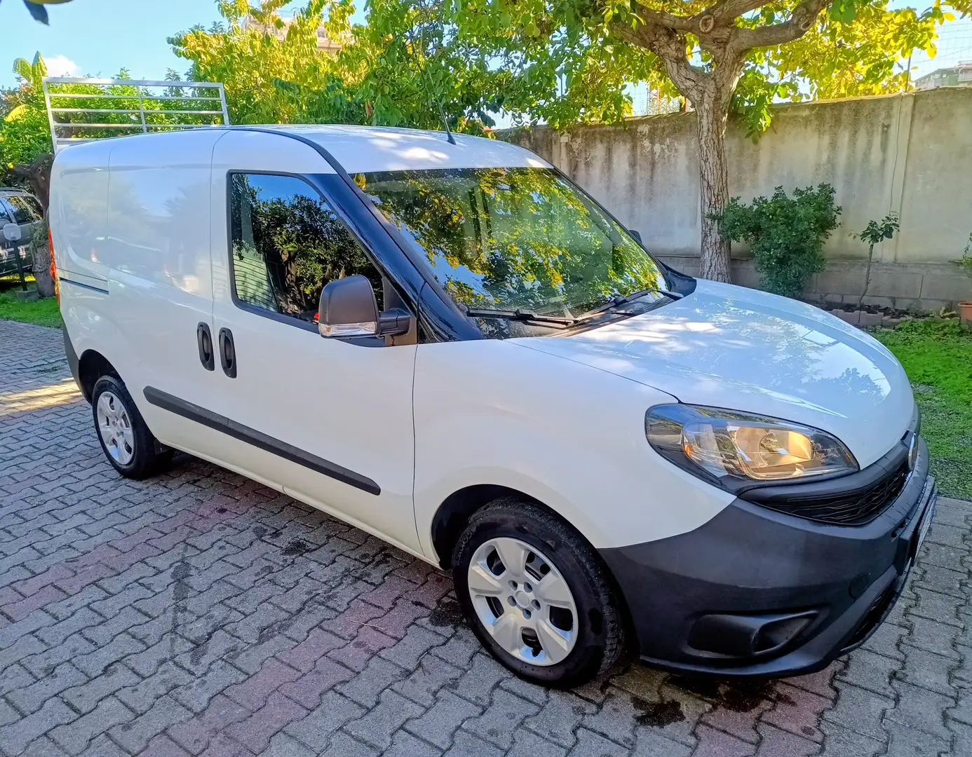 Fiat Doblò CH1 1.6 MJET 105cv 3Posti Bianco - 2