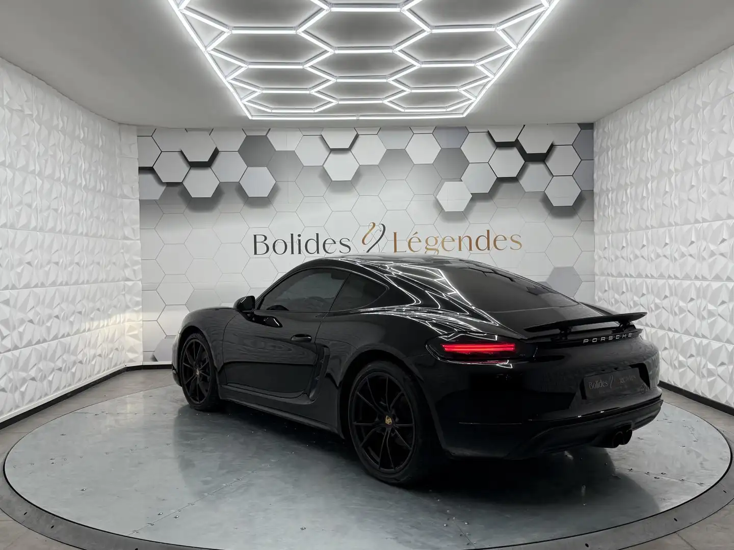 Porsche Cayman 718 - 2.0i 300 PDK - PSE / CHRONO / CARPLAY / BOSE / CAMERA / Garantie 12 mois Schwarz - 2