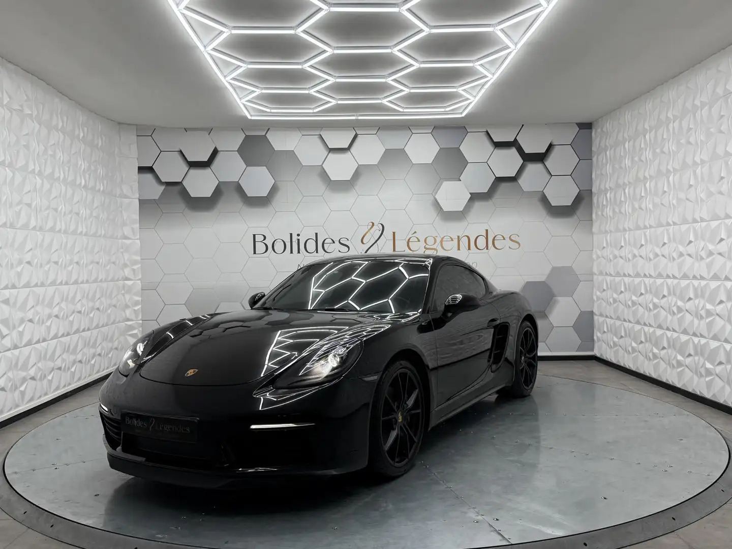 Porsche Cayman 718 - 2.0i 300 PDK - PSE / CHRONO / CARPLAY / BOSE / CAMERA / Garantie 12 mois Schwarz - 1