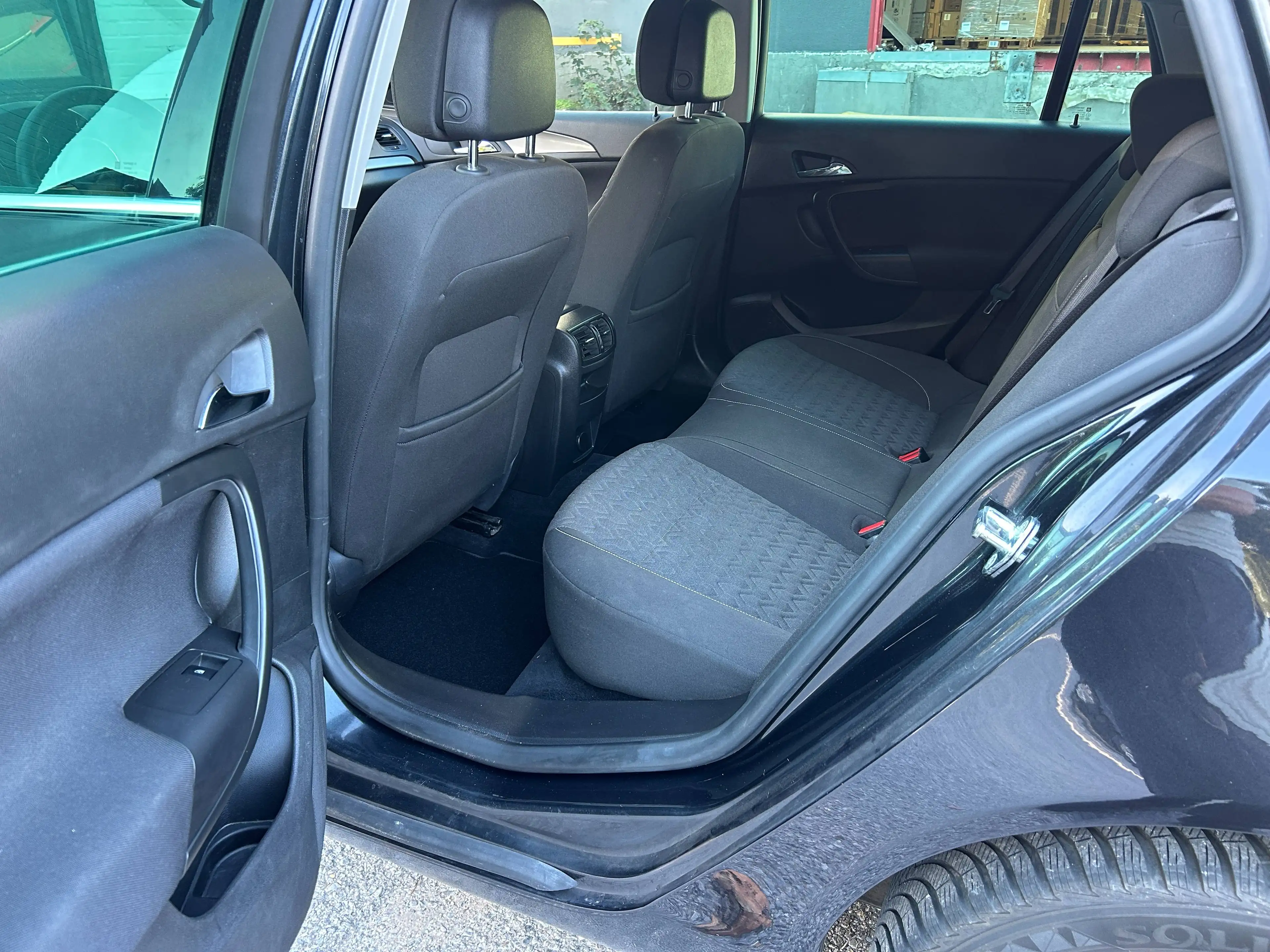 Opel Insignia Insignia Sports Tourer 2.0 CDTI, Xenon, PDC, Tüv Neu — photo 12