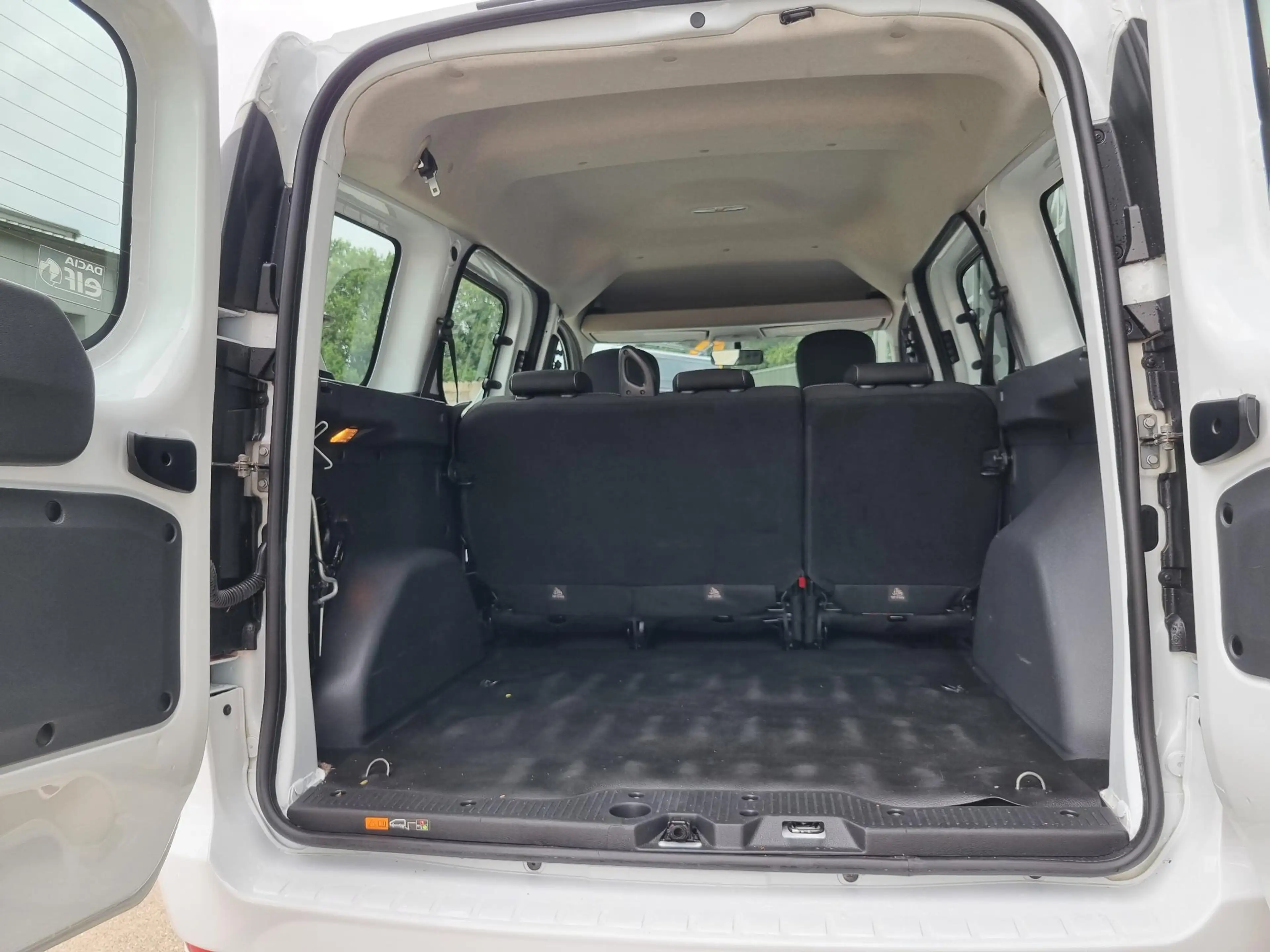 Dacia Dokker 1.3 TCe Lauréate AIRCO / RIJKLAAR GELEVERD — photo 14