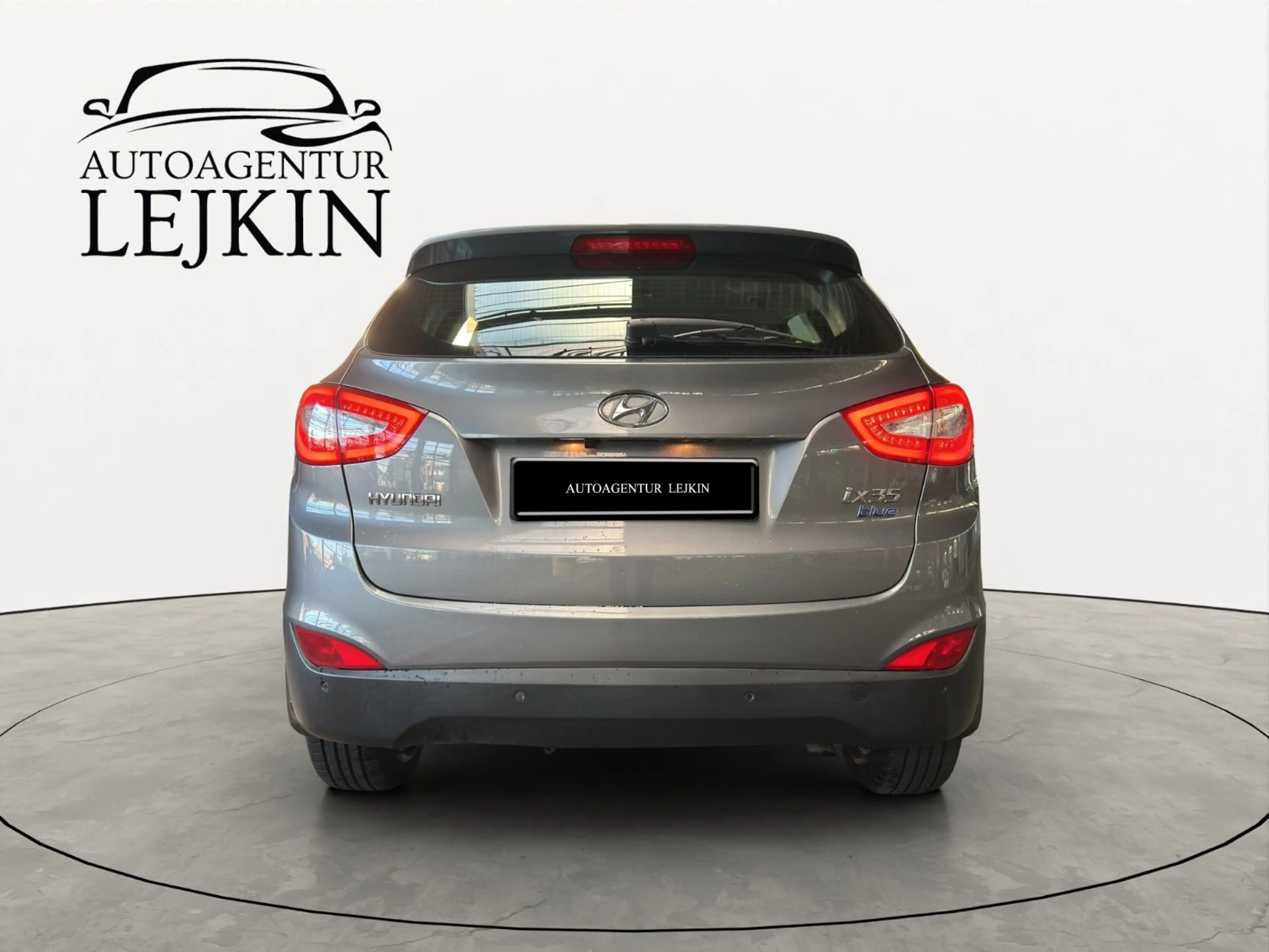 Hyundai iX35 1.6 FINALE*AHK*PDC*SITZHEIZUNG*TEILLEDER* — photo 4