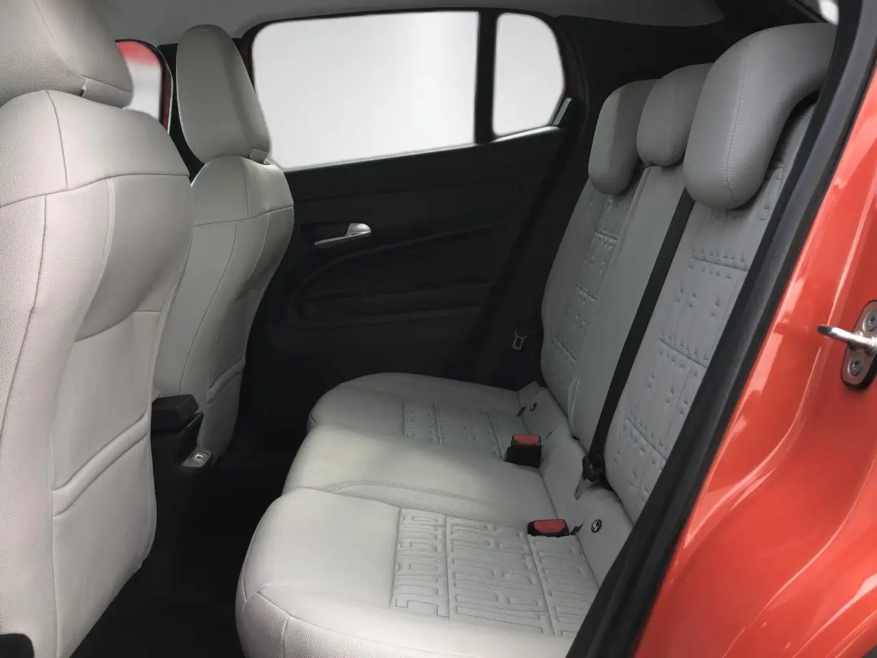 Fiat 600e La Prima*EINPARKHILFE*KAMERA*LEDER*CARPLAY* 11