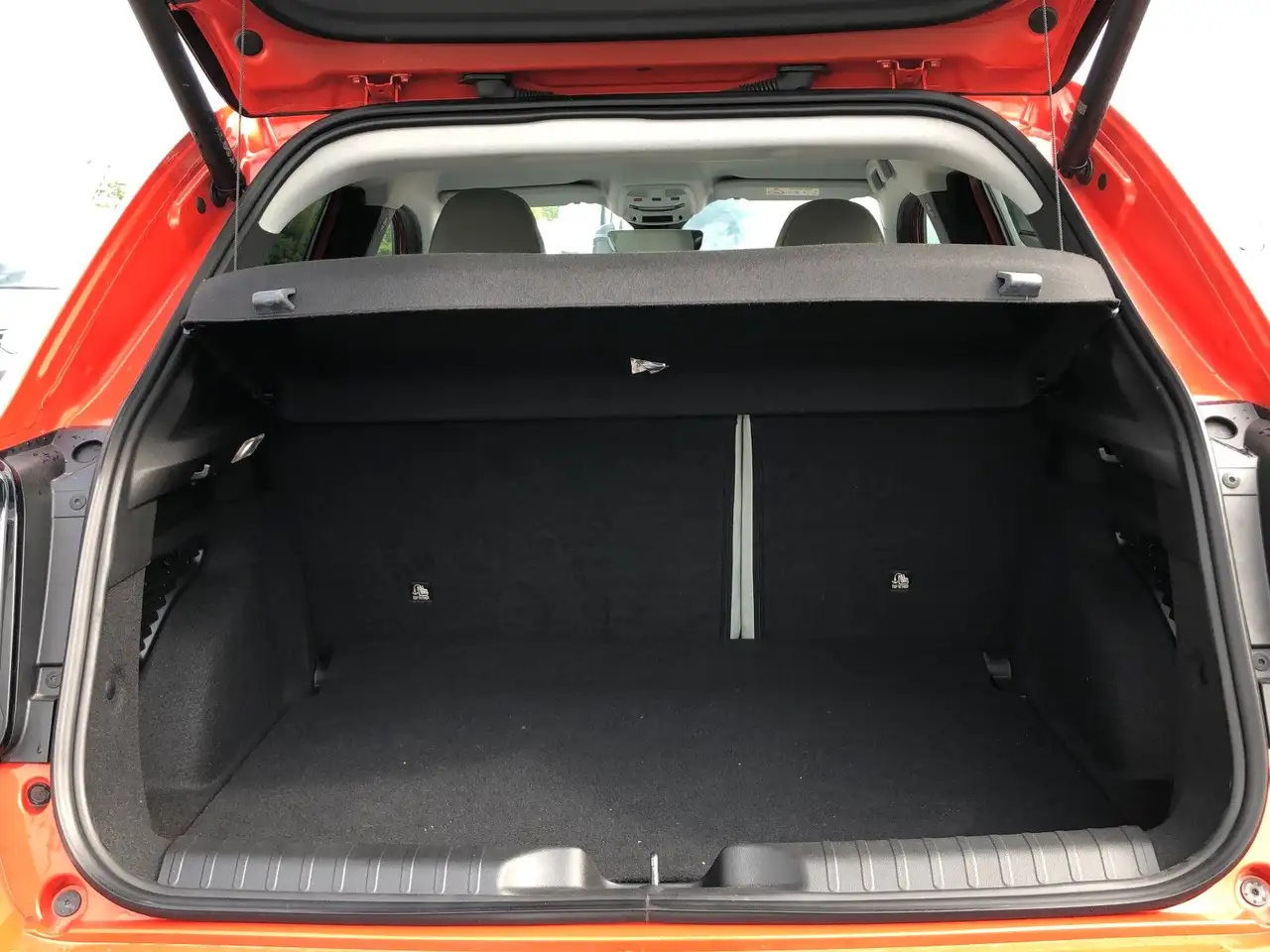 Fiat 600e La Prima*EINPARKHILFE*KAMERA*LEDER*CARPLAY* 7