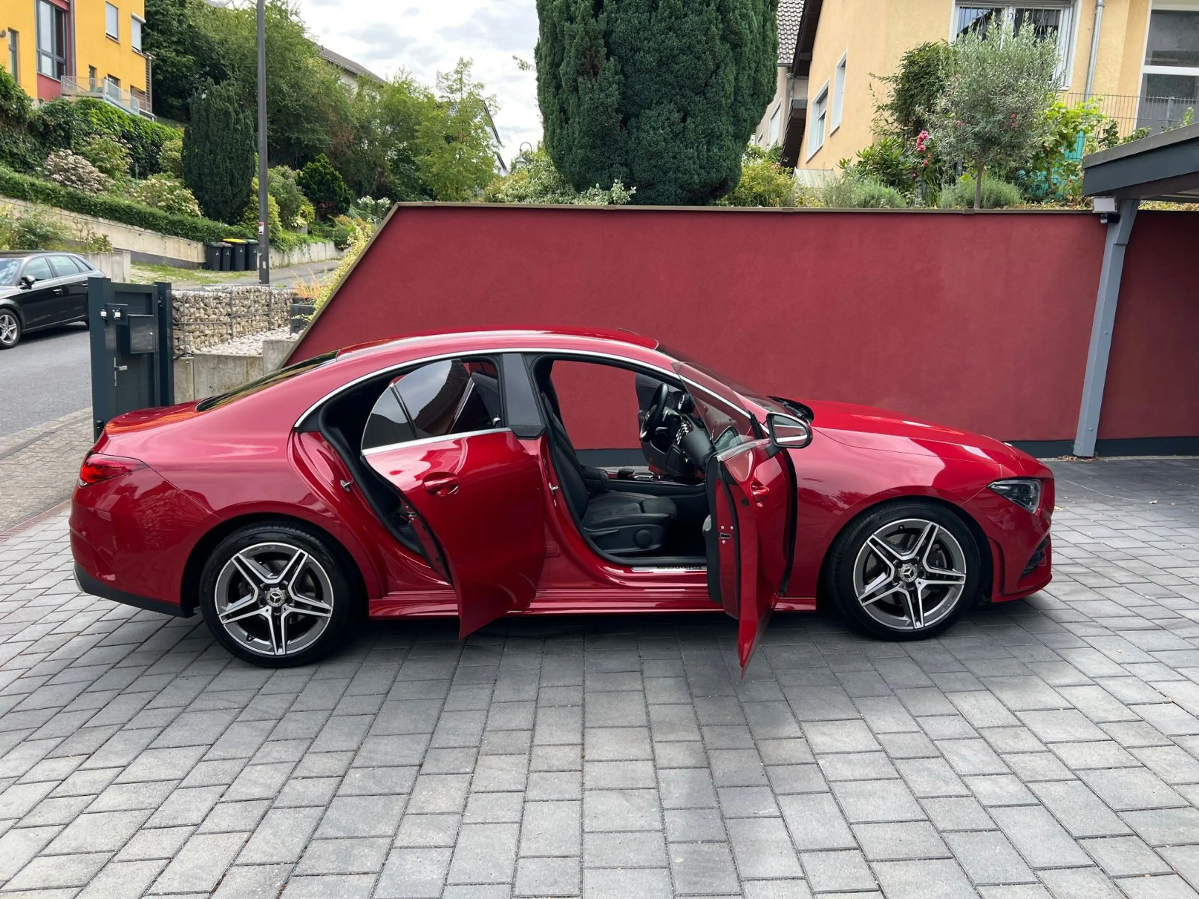 Mercedes-Benz CLA 220 d Limo*AMG LINE*AMBIENTE*KAMERA*MANUFAKT — photo 11