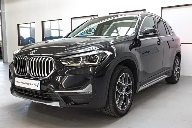 BMW X1 20xd xLine LED Navi HiFi DAB ParkAss AHK uvm!