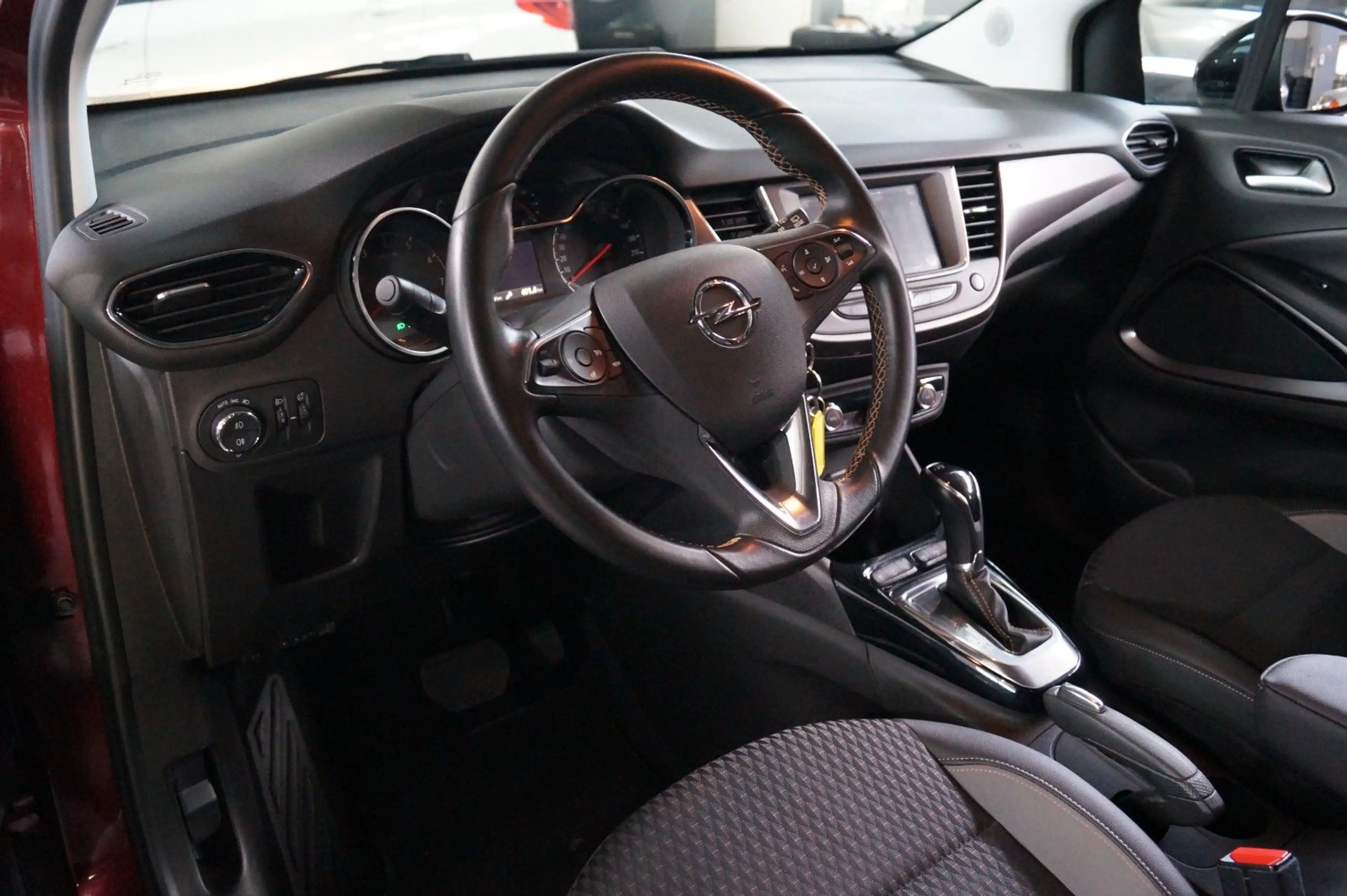 Opel Crossland X *Automatik*Apple CarPlay*Kamera — photo 13