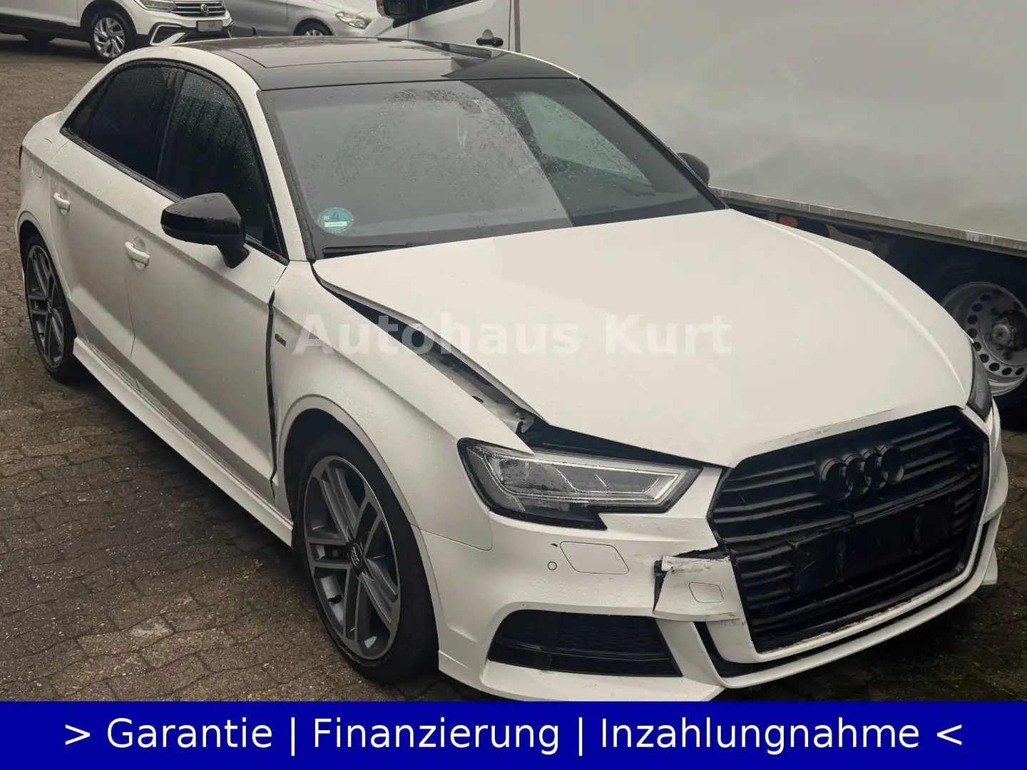 Audi A3 Limousine 35 TFSI Sport PANO*LED*T-LEDER*NAVI Weiß - 1