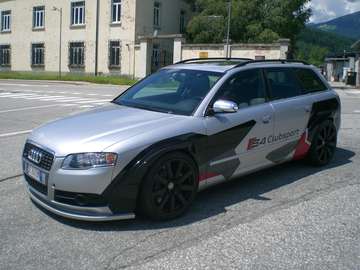4.2 V8 Avant quattro CLUBSPORT 500 PS