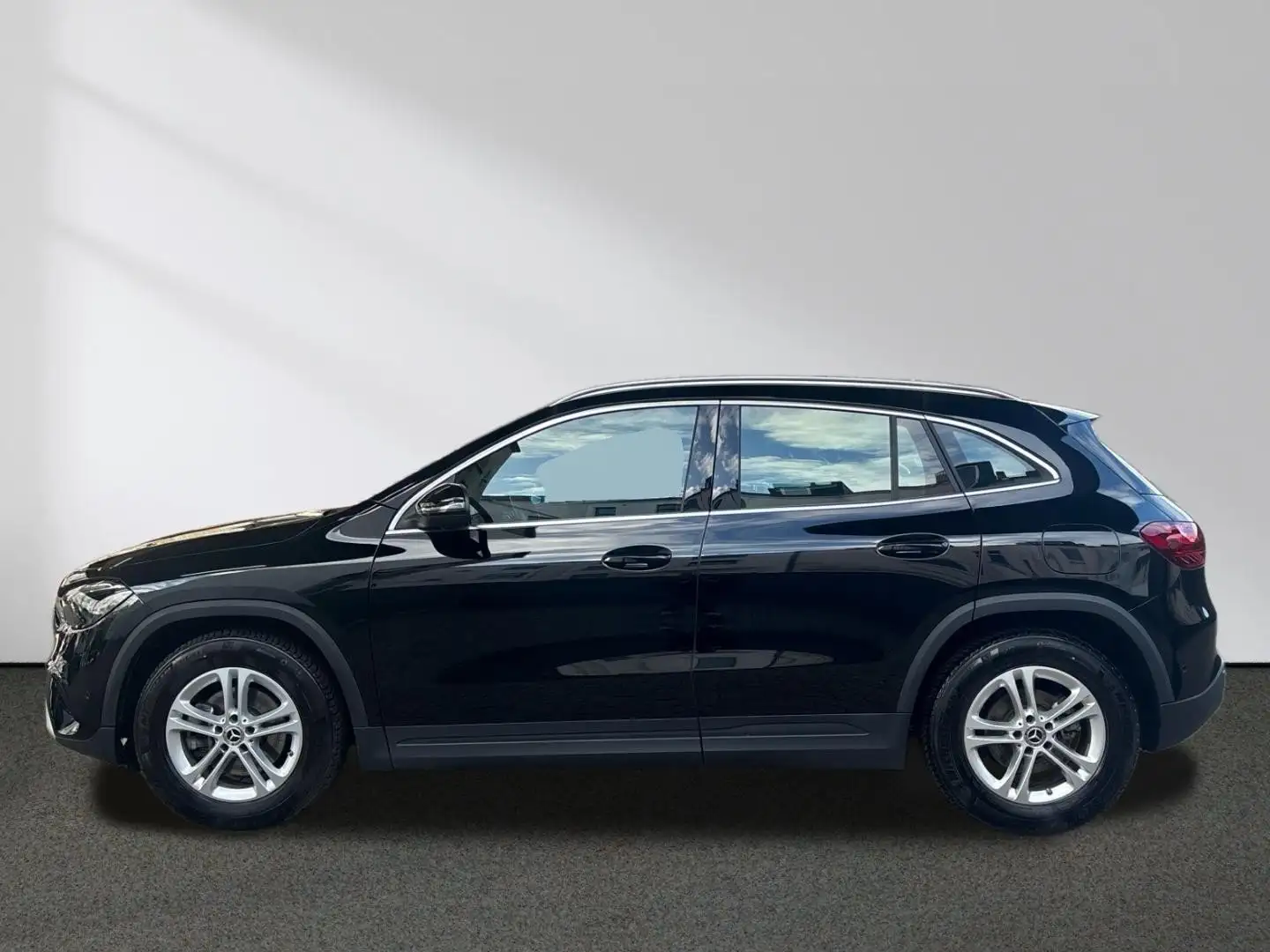 Mercedes-Benz GLA 200 MBUX-Navigation LED Kamera Spiegel-Paket Noir - 2