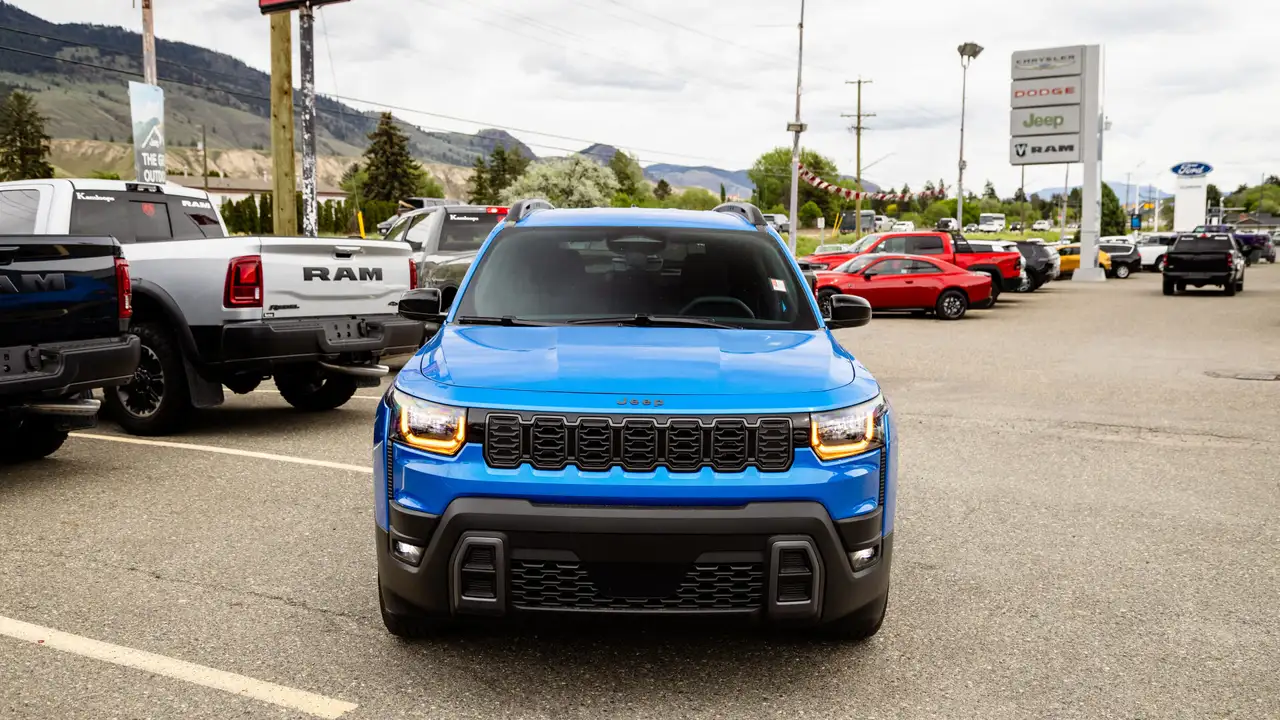 Jeep Cherokee снимка Jeep Cherokee
