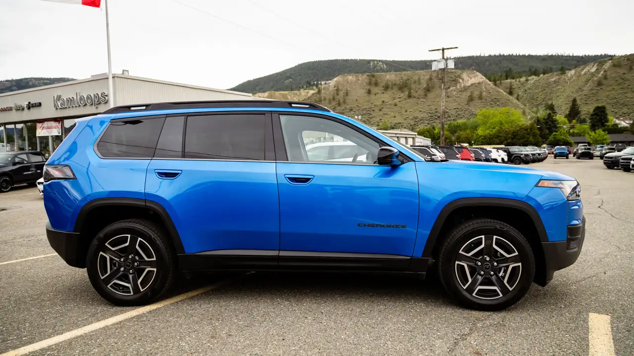 Jeep Cherokee снимка Jeep Cherokee