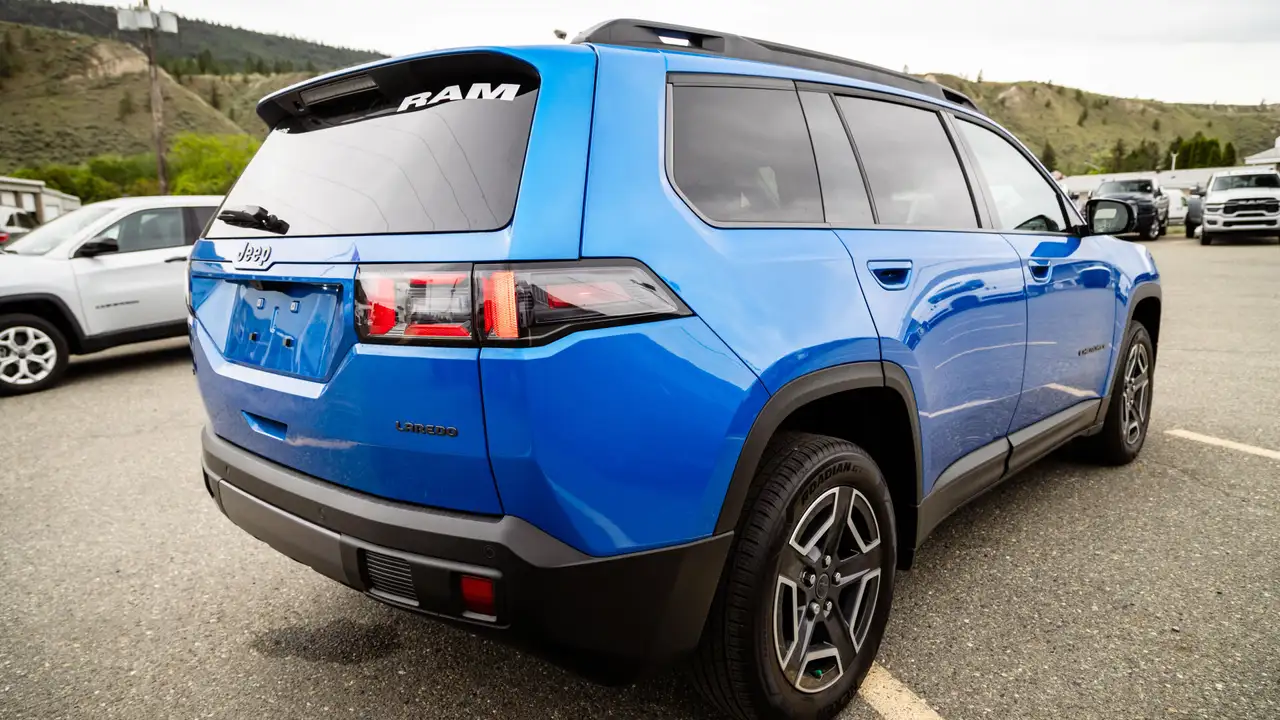 Jeep Cherokee снимка Jeep Cherokee