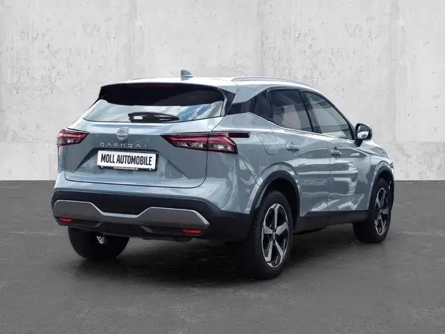 Nissan Qashqai view 2