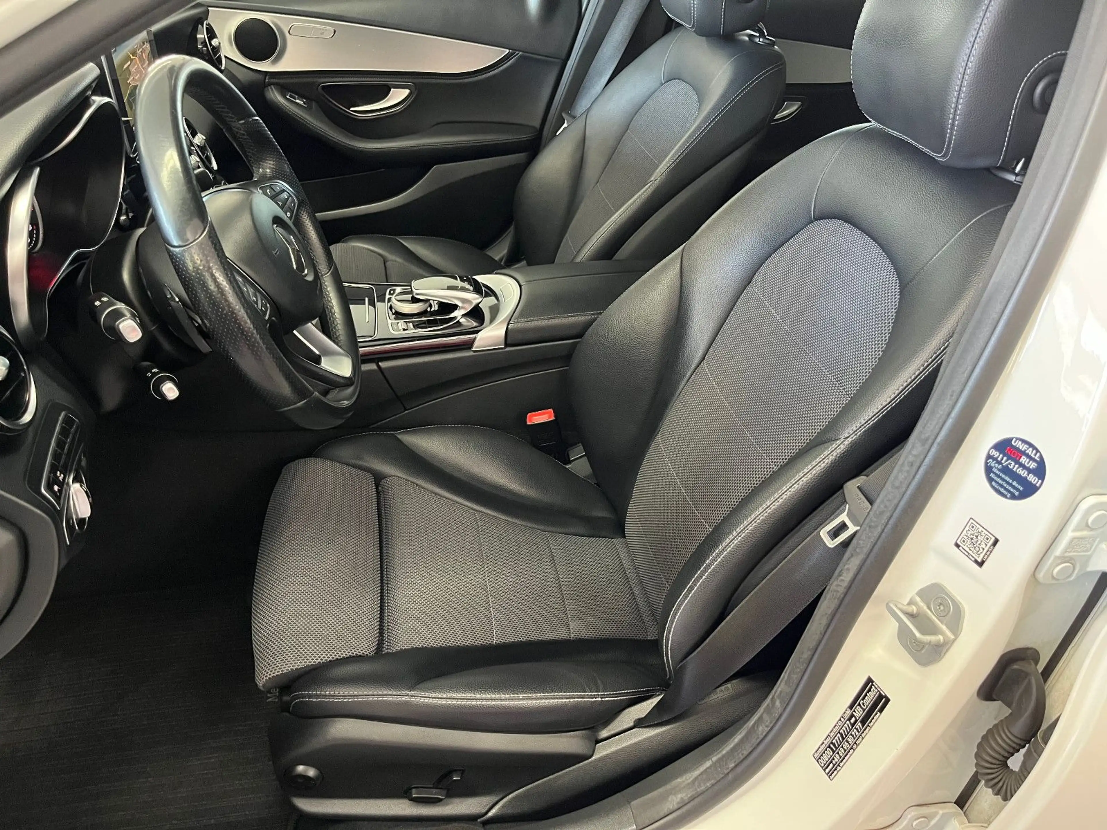Mercedes-Benz C 180 Lim. Avantgarde Aut. Navi/LED/Totw./Spurh. — photo 8