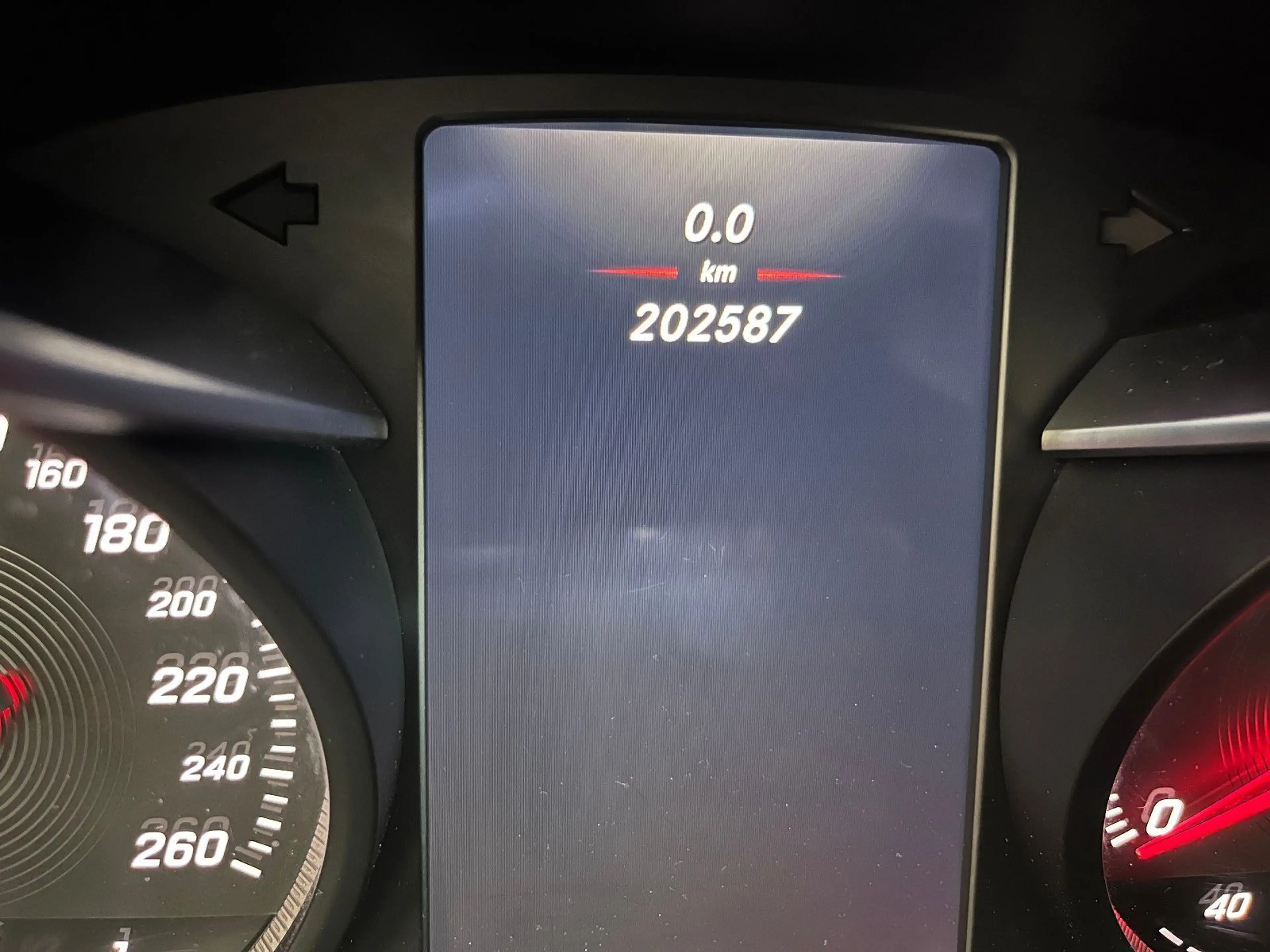 Mercedes-Benz C 180 Lim. Avantgarde Aut. Navi/LED/Totw./Spurh. — photo 11