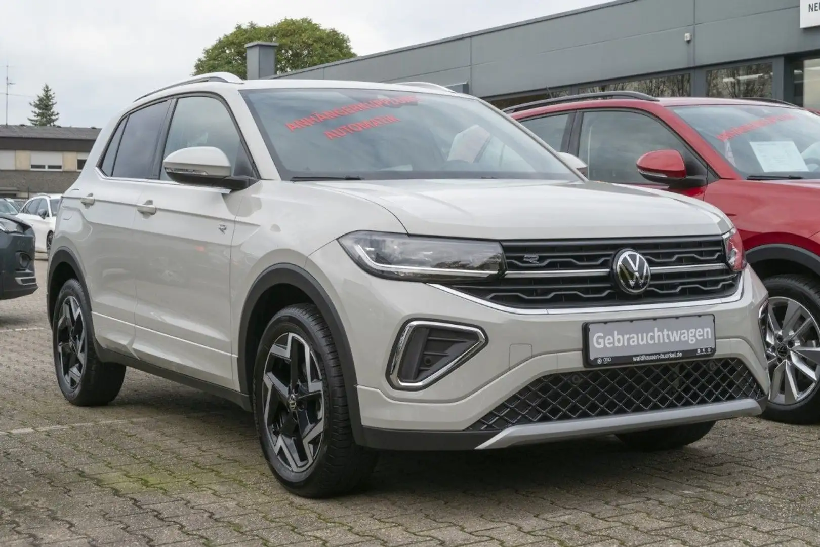 Volkswagen T-Cross R-Line 1,0 TSI DSG+AHK+Kamera Klima Grau - 2
