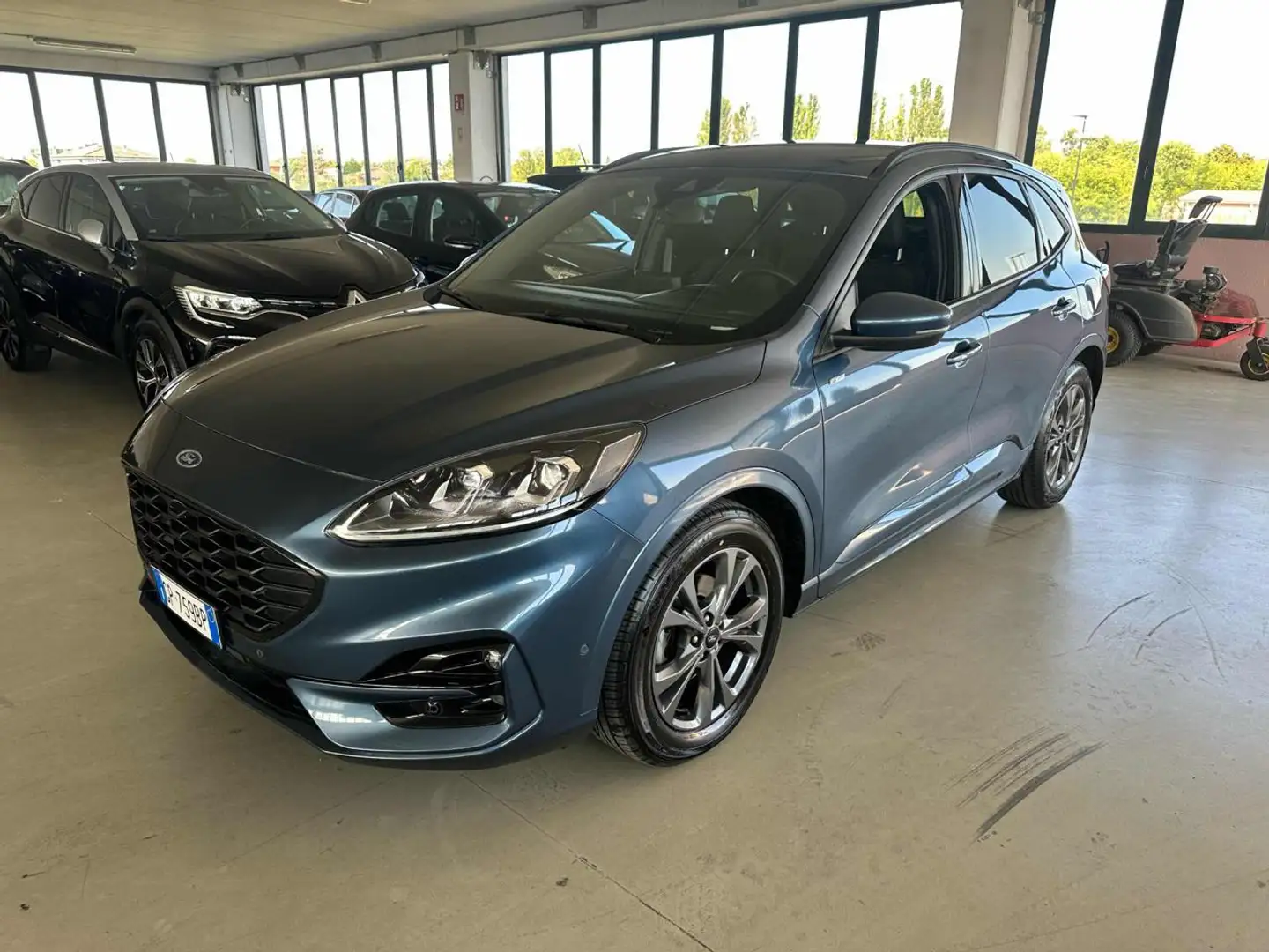 Ford Kuga 2.0 EcoBlue 120 CV aut. 2WD ST-Line Azul - 1