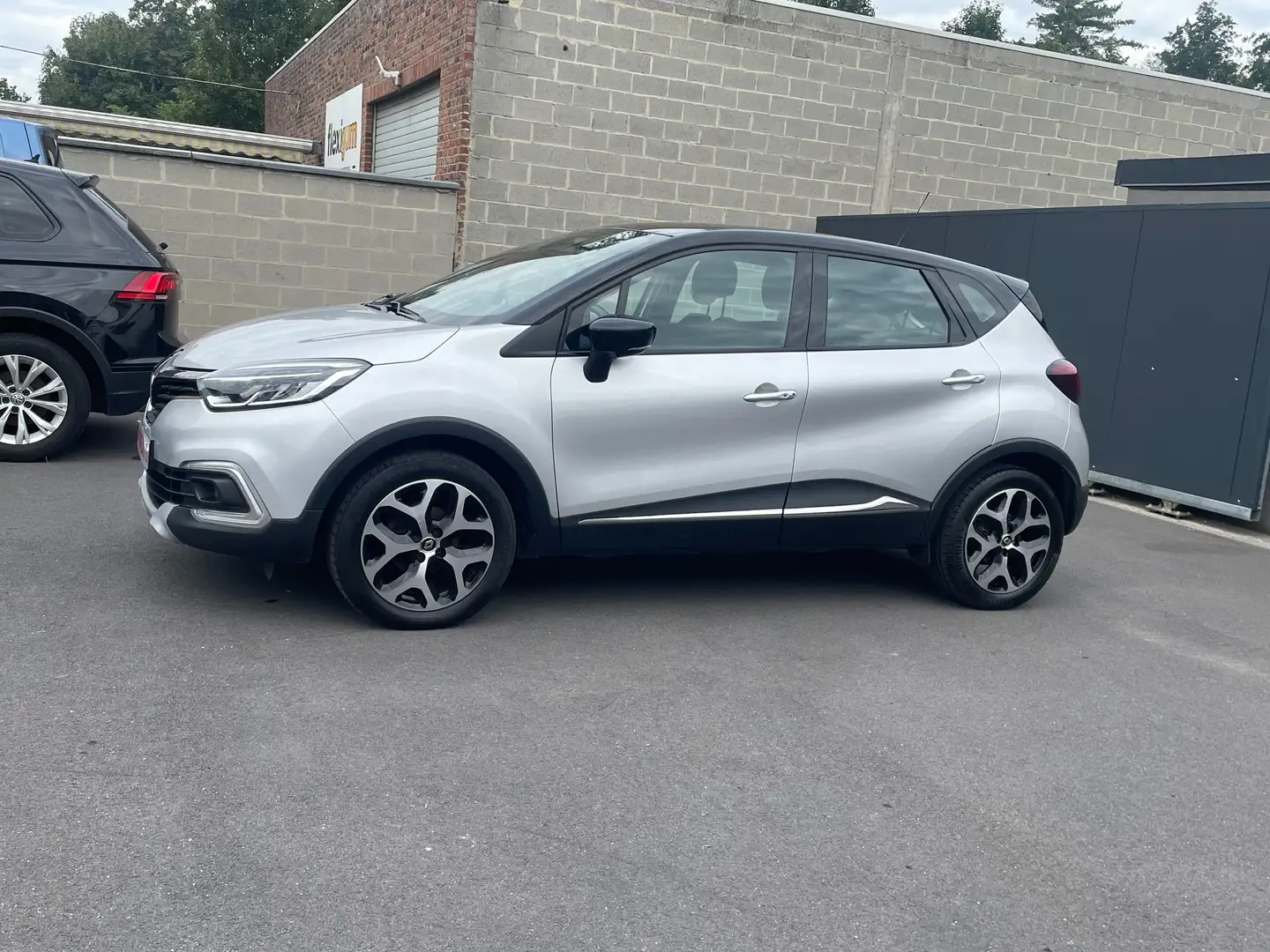 Renault Captur 0.9i TCe Limited*CAM NAV  TREKHAAK etc  EU6d-T-E Gris - 2