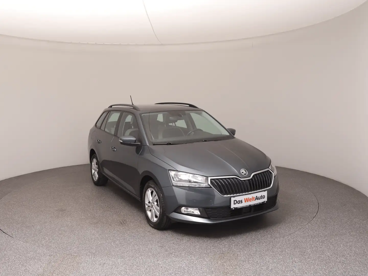 Skoda Fabia Style TSI DSG Grau - 2