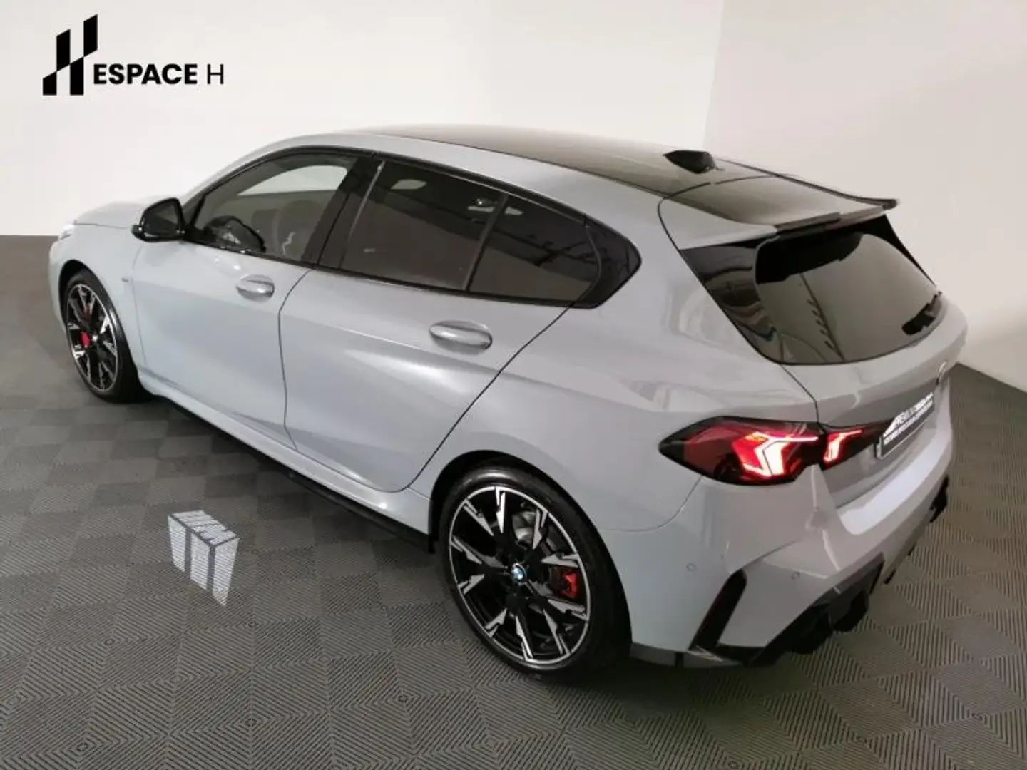 BMW 120 120A 170ch M Sport DKG7 Gris - 2