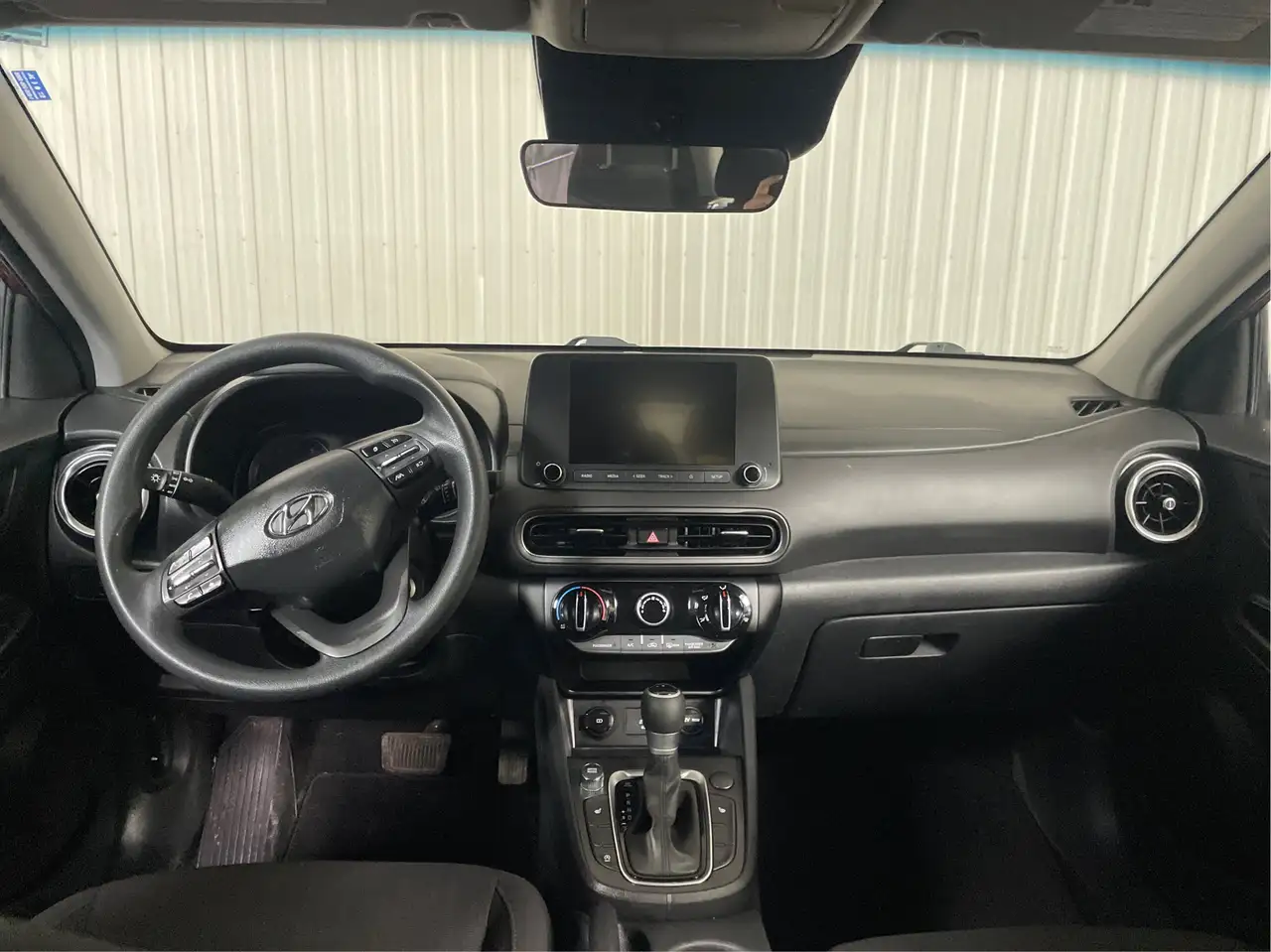Hyundai KONA снимка Hyundai KONA