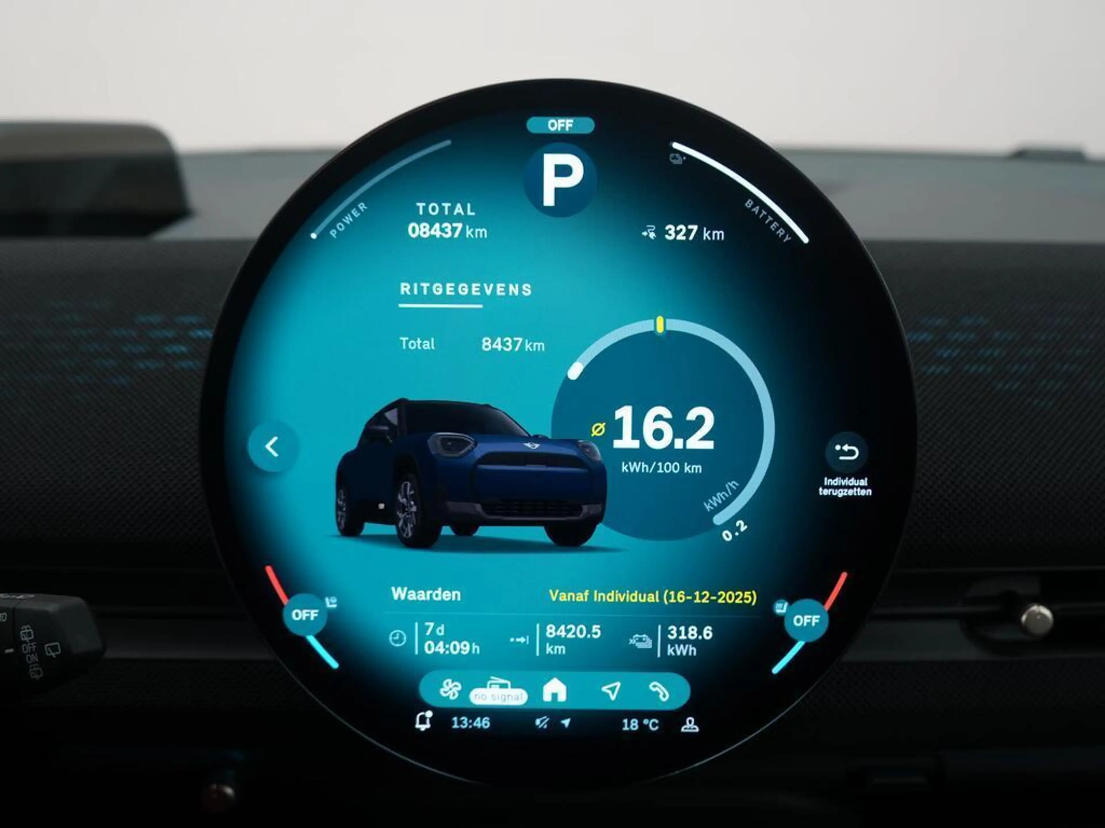 MINI Aceman SE Classic S 54.2 kWh — photo 13