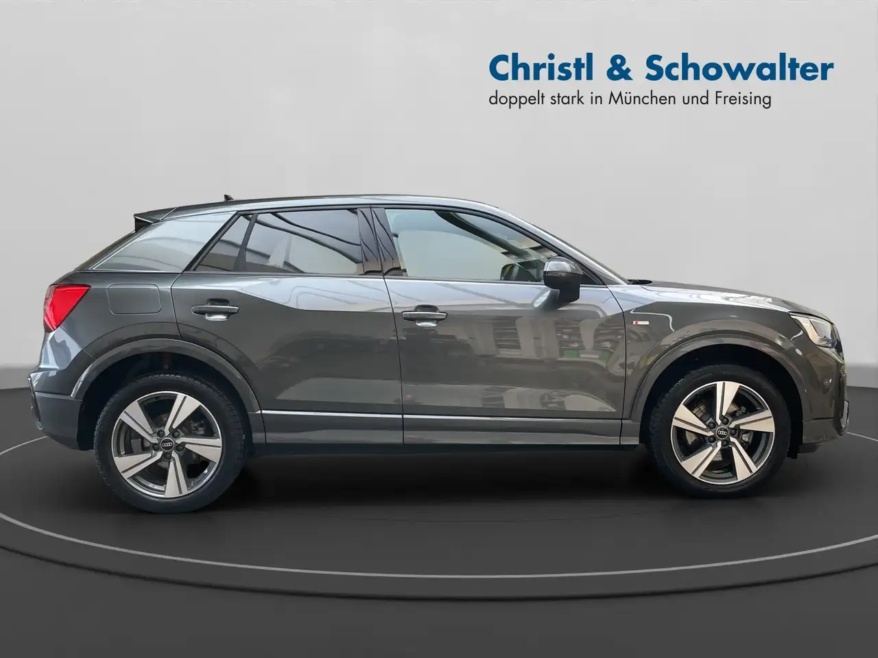 Audi Q2 40TFSI quattro S tronic S line AHK+LED+Navi 7