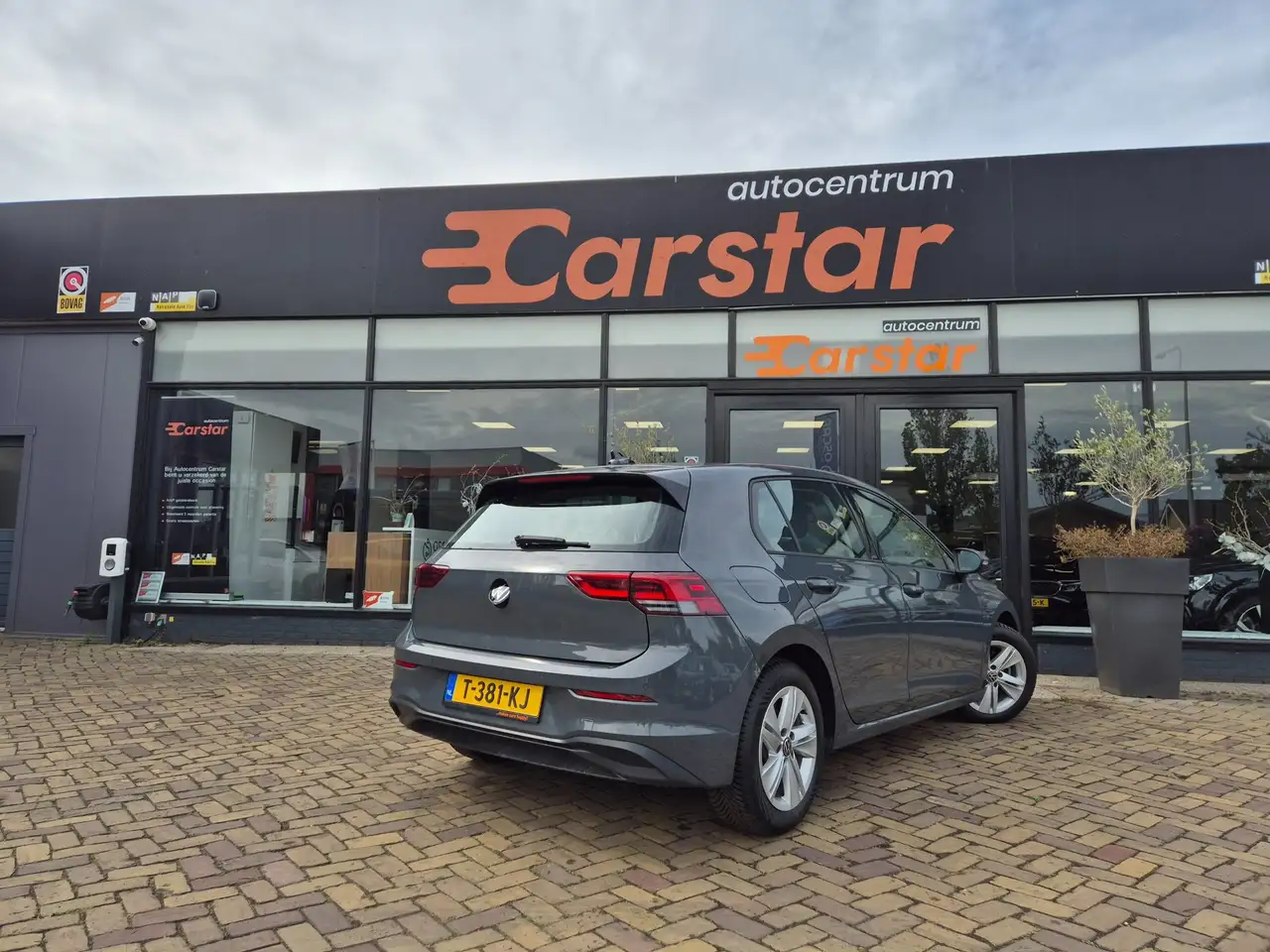 Volkswagen Golf 1.0 eTSI Life Car-Play Camera Cruise, миниатюра 5