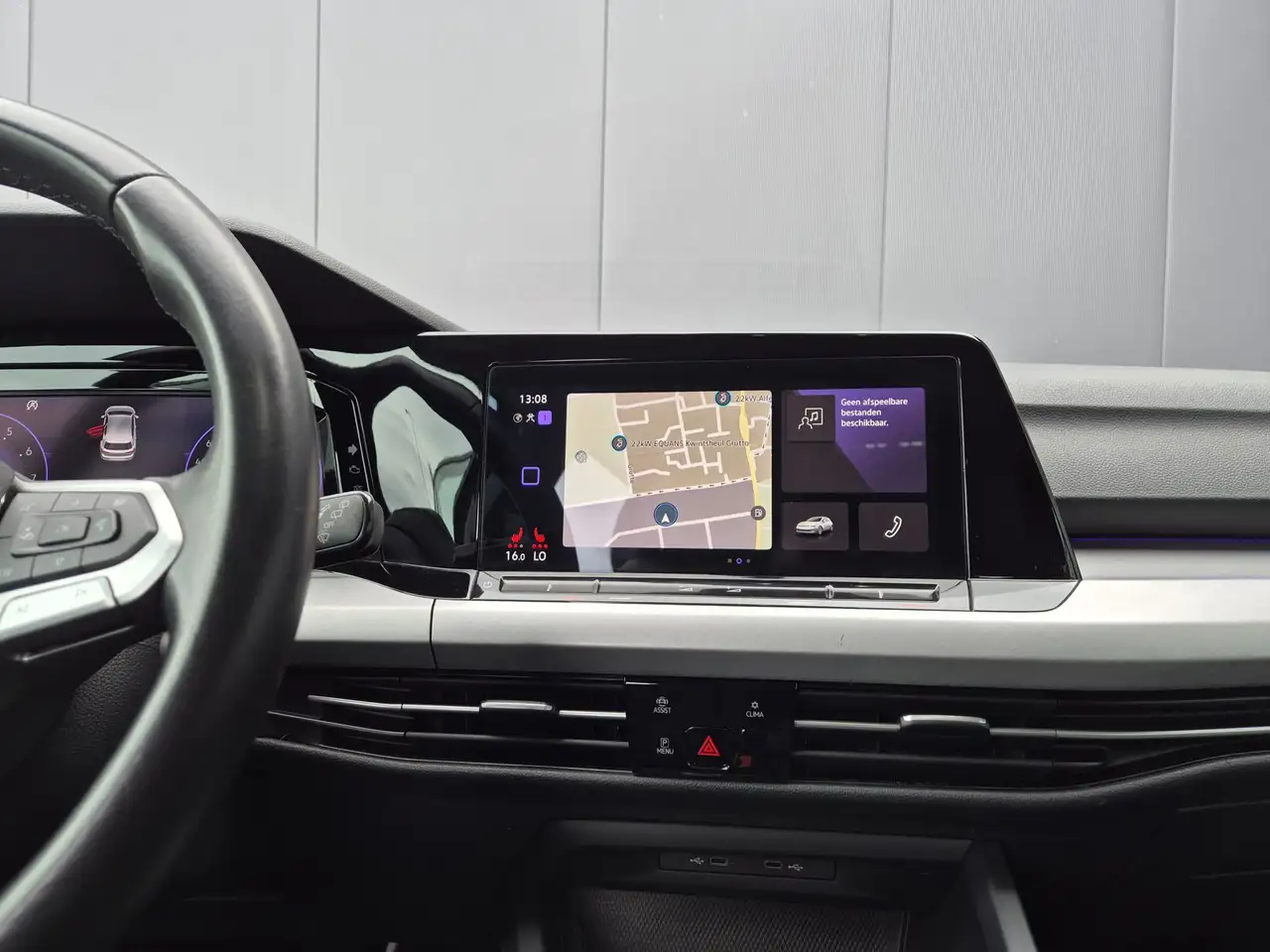 Volkswagen Golf 1.0 eTSI Life Car-Play Camera Cruise, миниатюра 19
