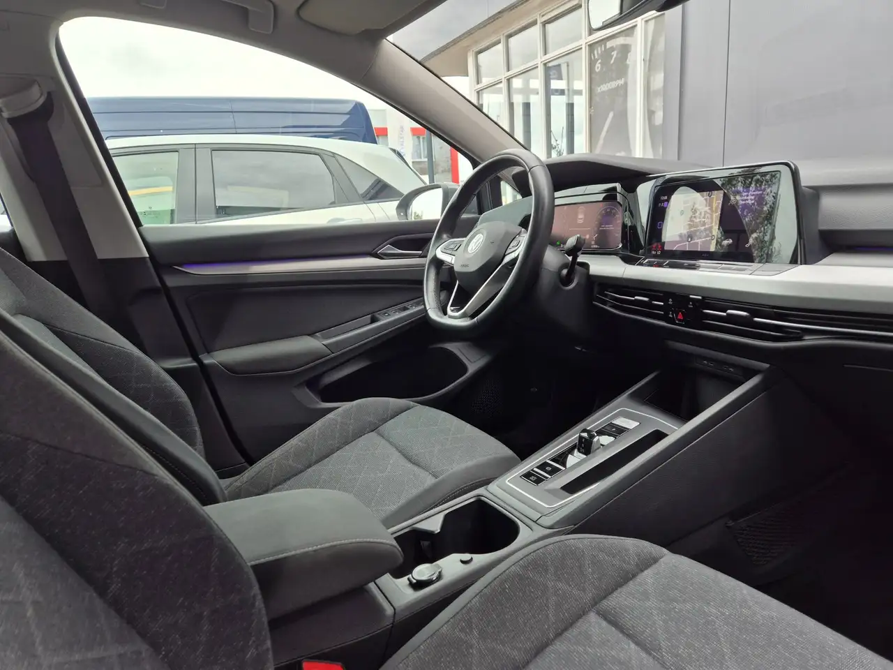Volkswagen Golf 1.0 eTSI Life Car-Play Camera Cruise, миниатюра 25