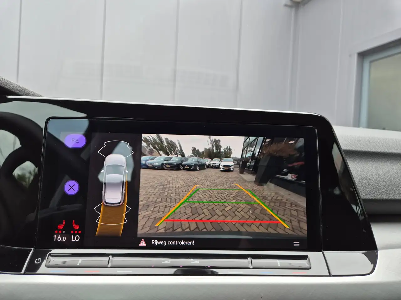 Volkswagen Golf 1.0 eTSI Life Car-Play Camera Cruise, миниатюра 21