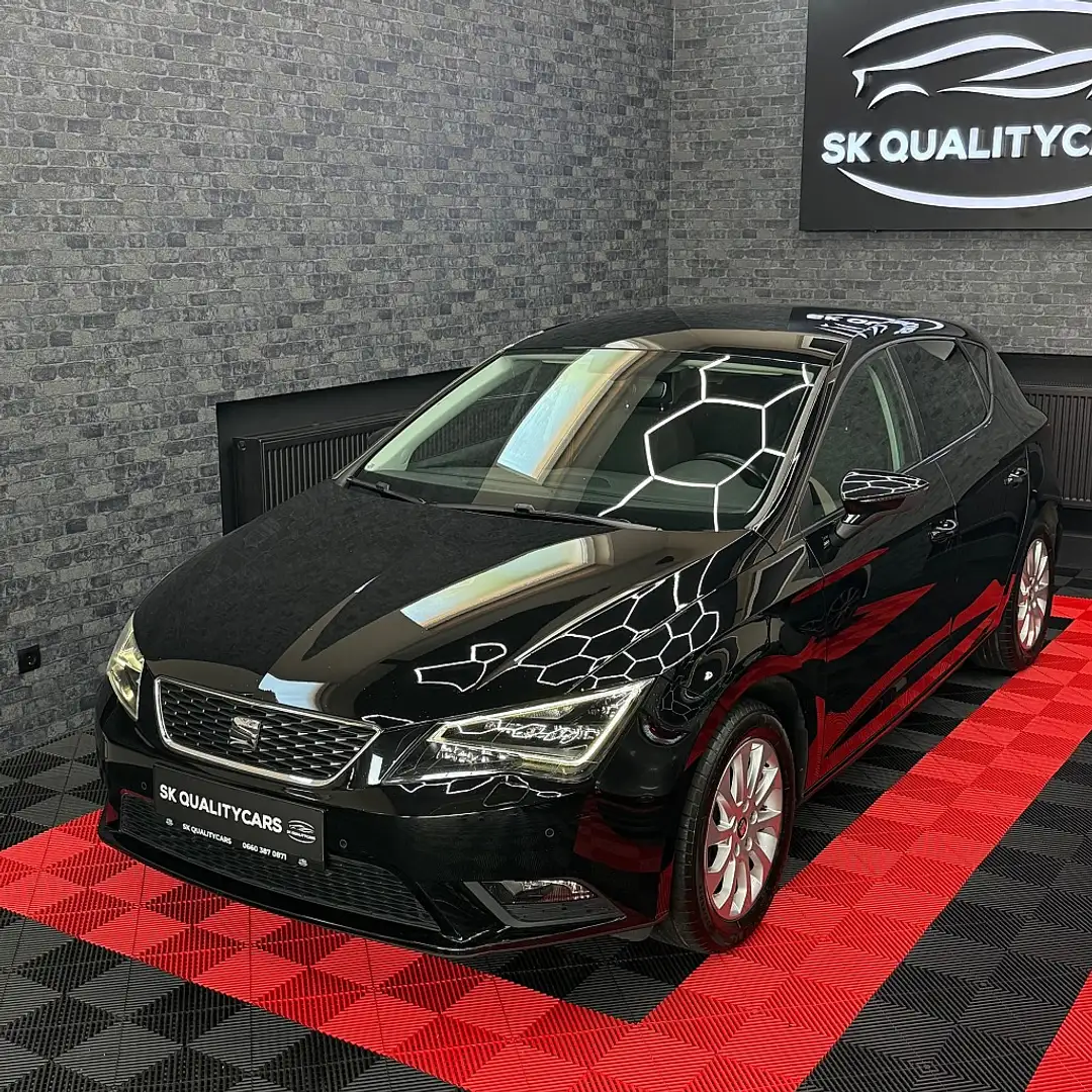 SEAT Leon Executive 1,2 TSI Schwarz - 2