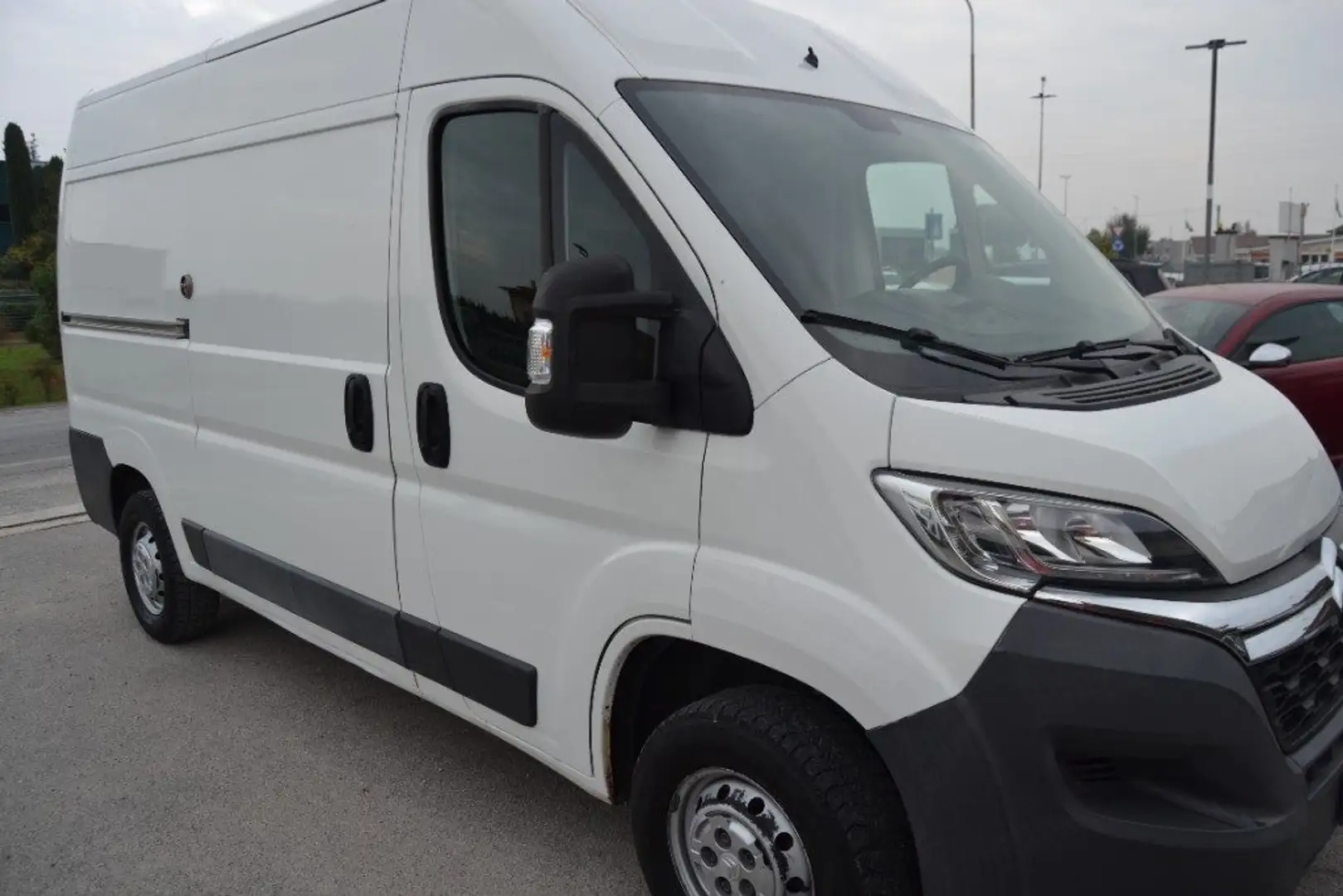 Citroen Jumper 35 BlueHDi 140 cv km 76000 Bianco - 2